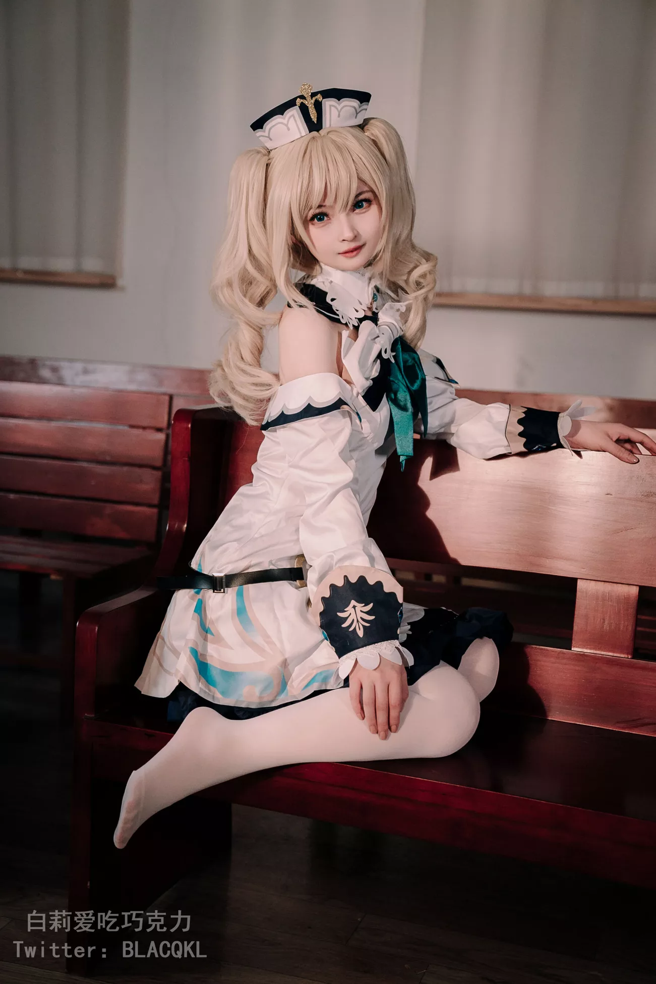 芭芭拉 白莉爱吃巧克力 高精细影像图集 》 《