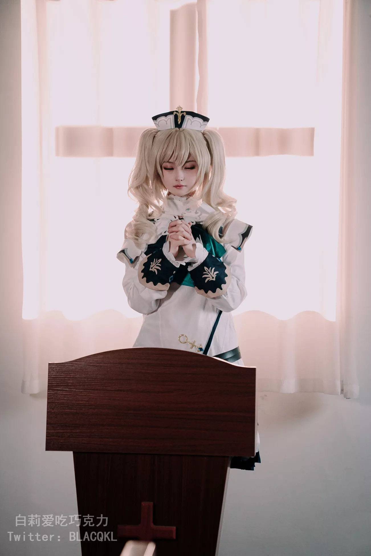 芭芭拉 白莉爱吃巧克力 高精细影像图集 》 《