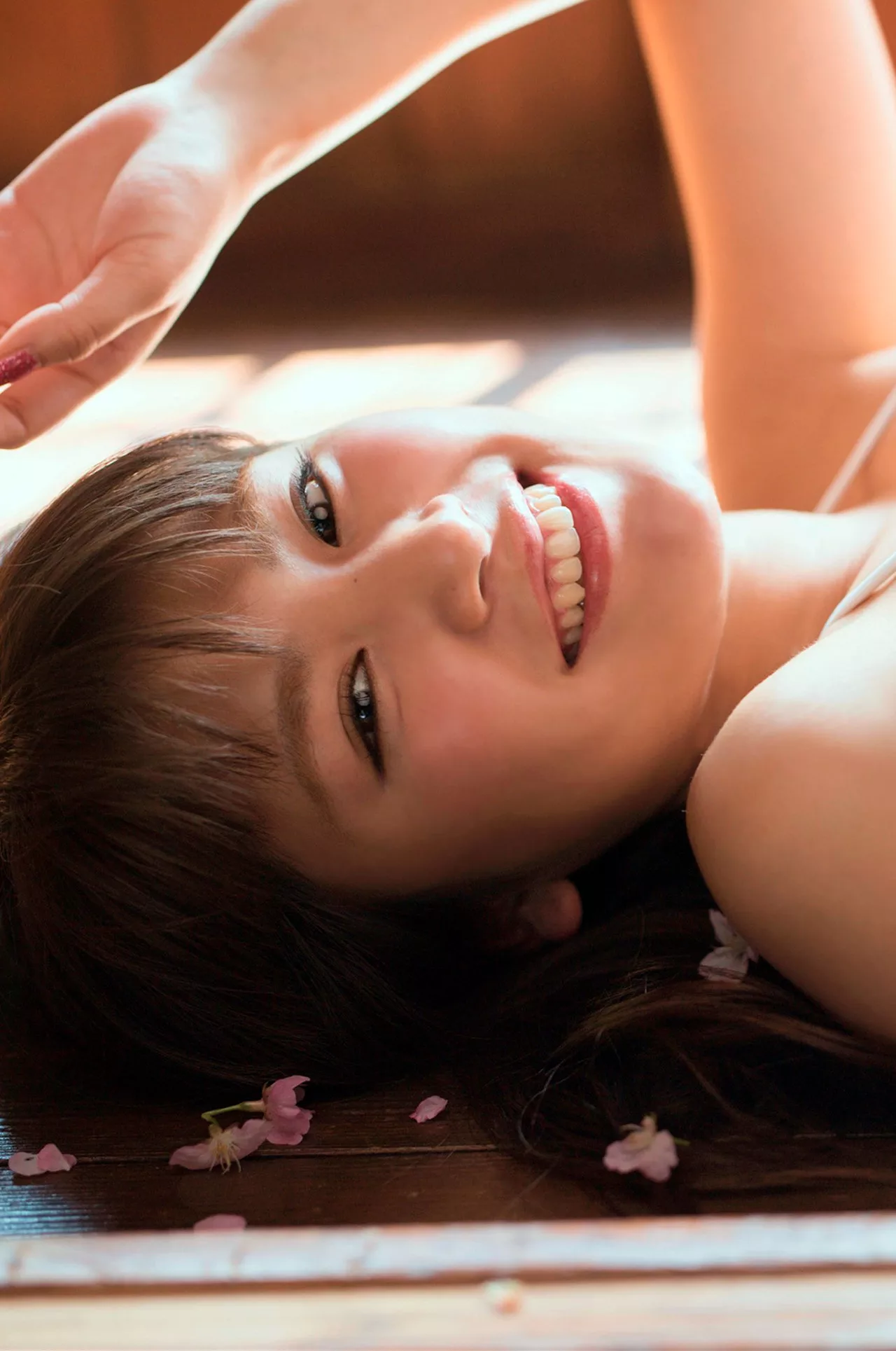 久松郁�gFLASH 全集修正 Ikumi 日本辣模超清摄影写真  【�@色】 Hisamatsu