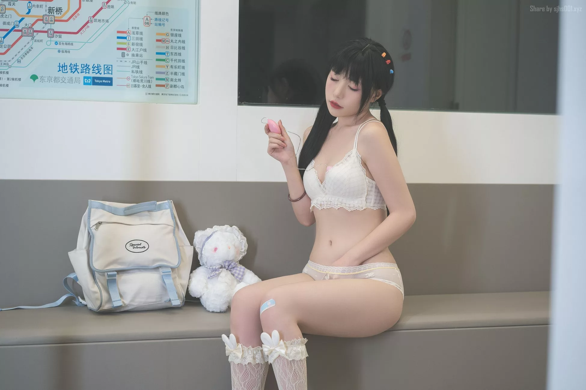 《深夜地铁》 超清艺术图图集 喵小吉