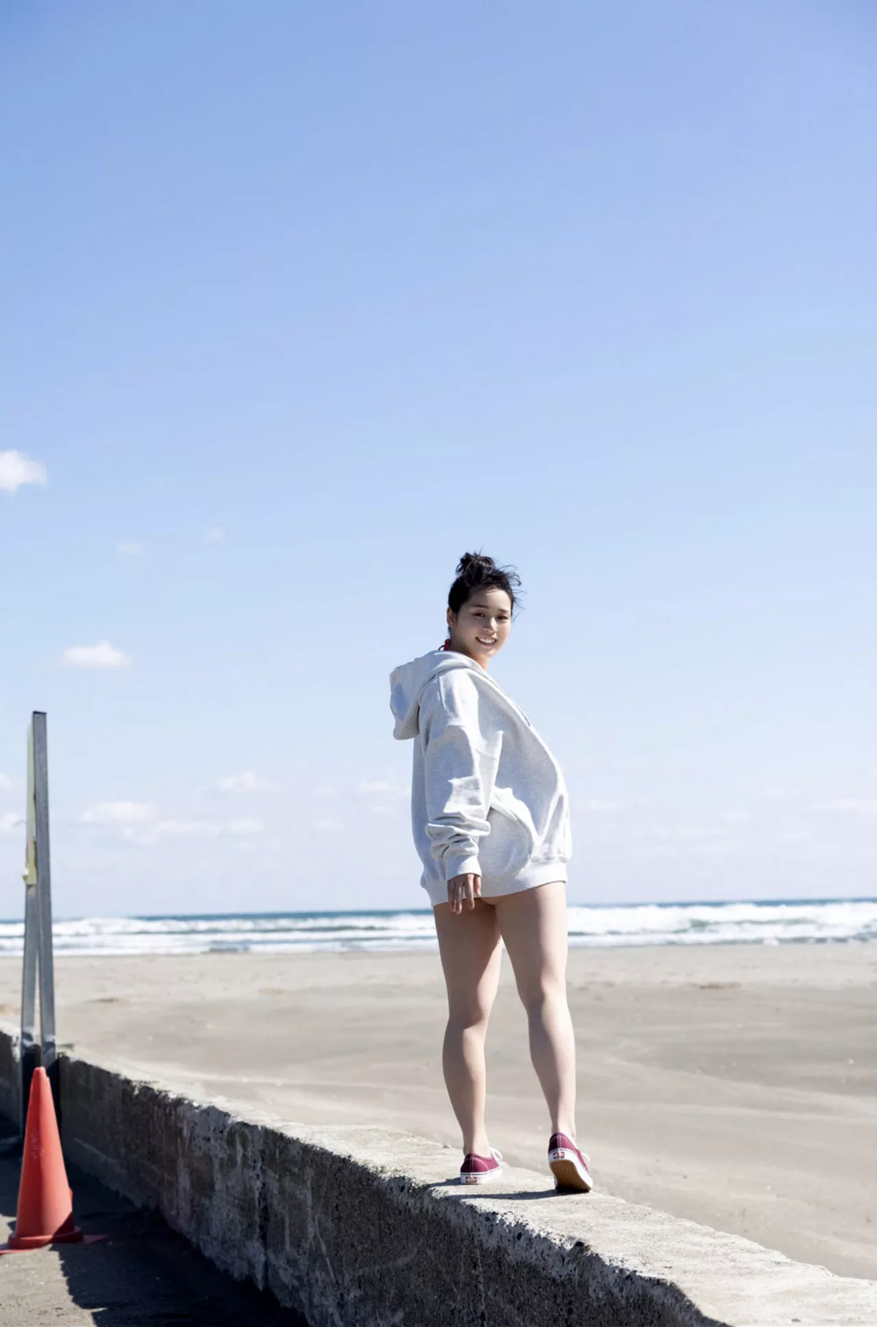 「彼女と暮らせば Miyabi FRIDAY摄影集 全集修正 山��雅弥日本美女摄影  Part:2」 Yamaoka