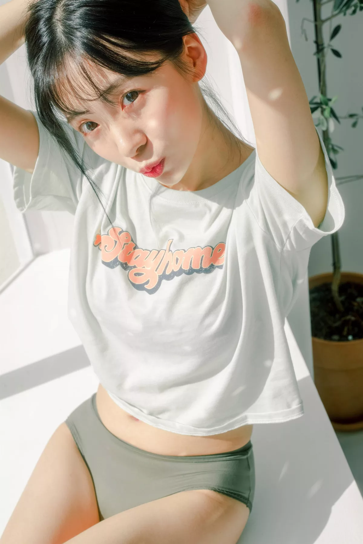 派特隆】 Leeesovely【Patreon 高丽魅模影像】 全集修正 Birthday Happy