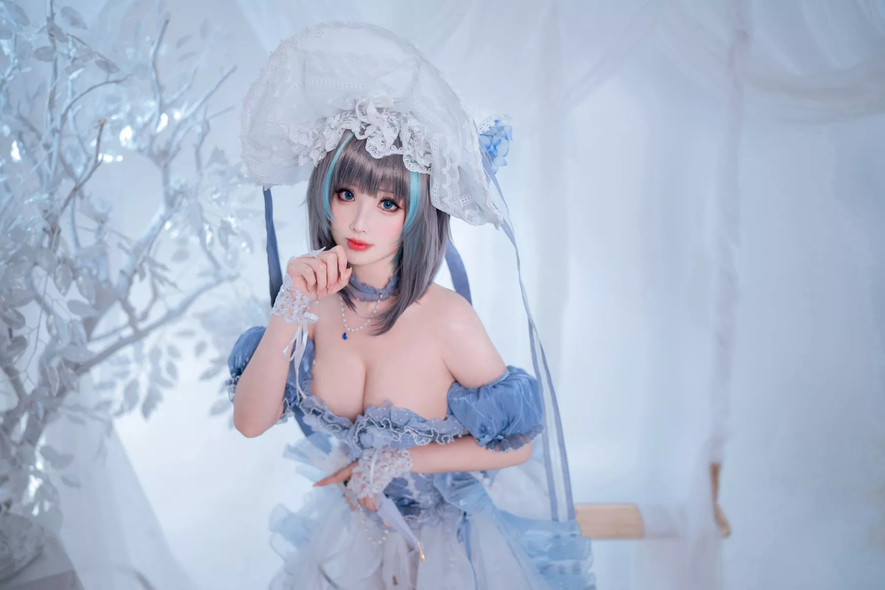 柴郡冰雪公主 Rioko 女神Cosplay 性感私摄 凉凉子