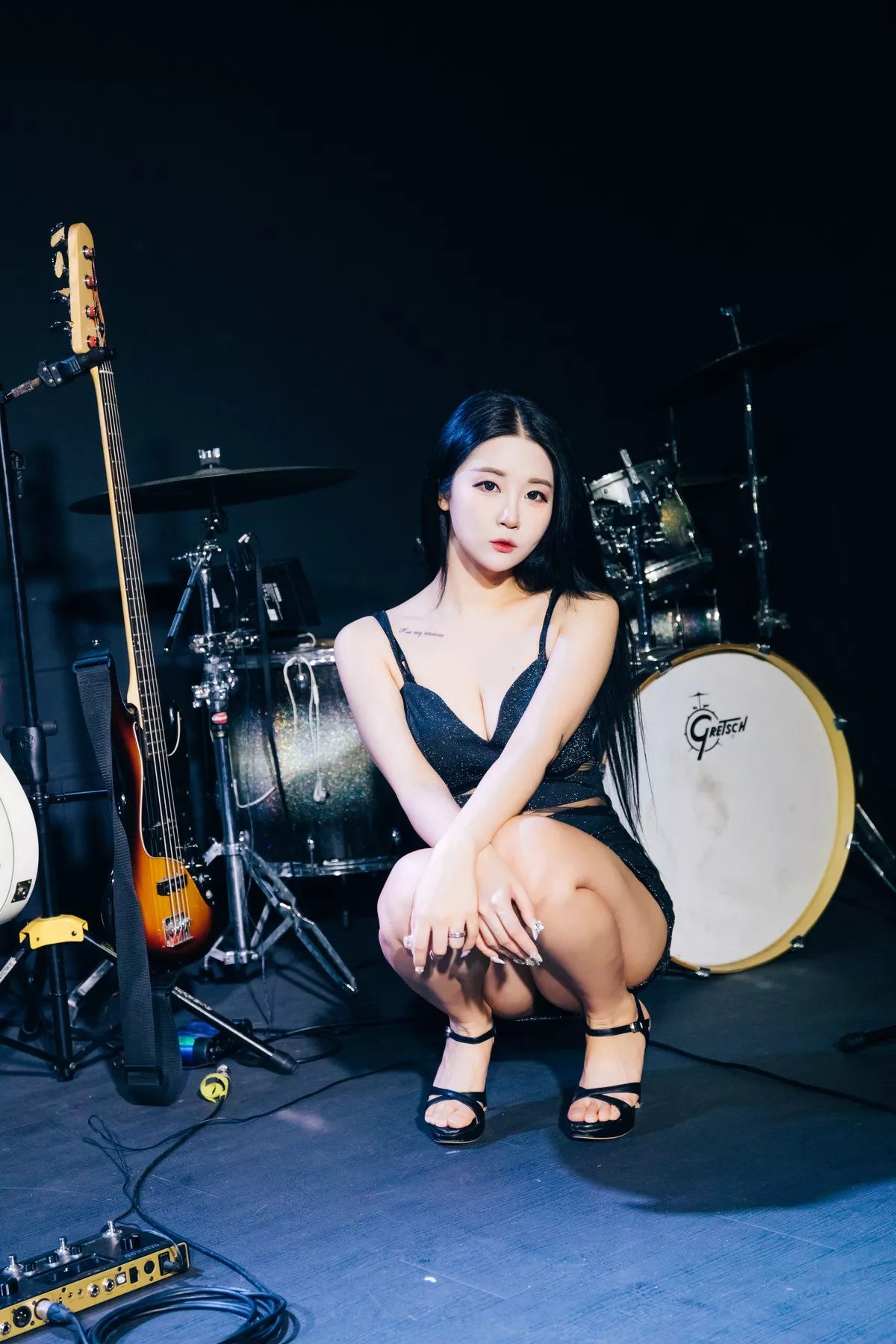 淫惰少女 【Loozy Stage  】 Bomi 高丽尤物摄影 高丽尤物摄影 全集修正 Jeong Covert