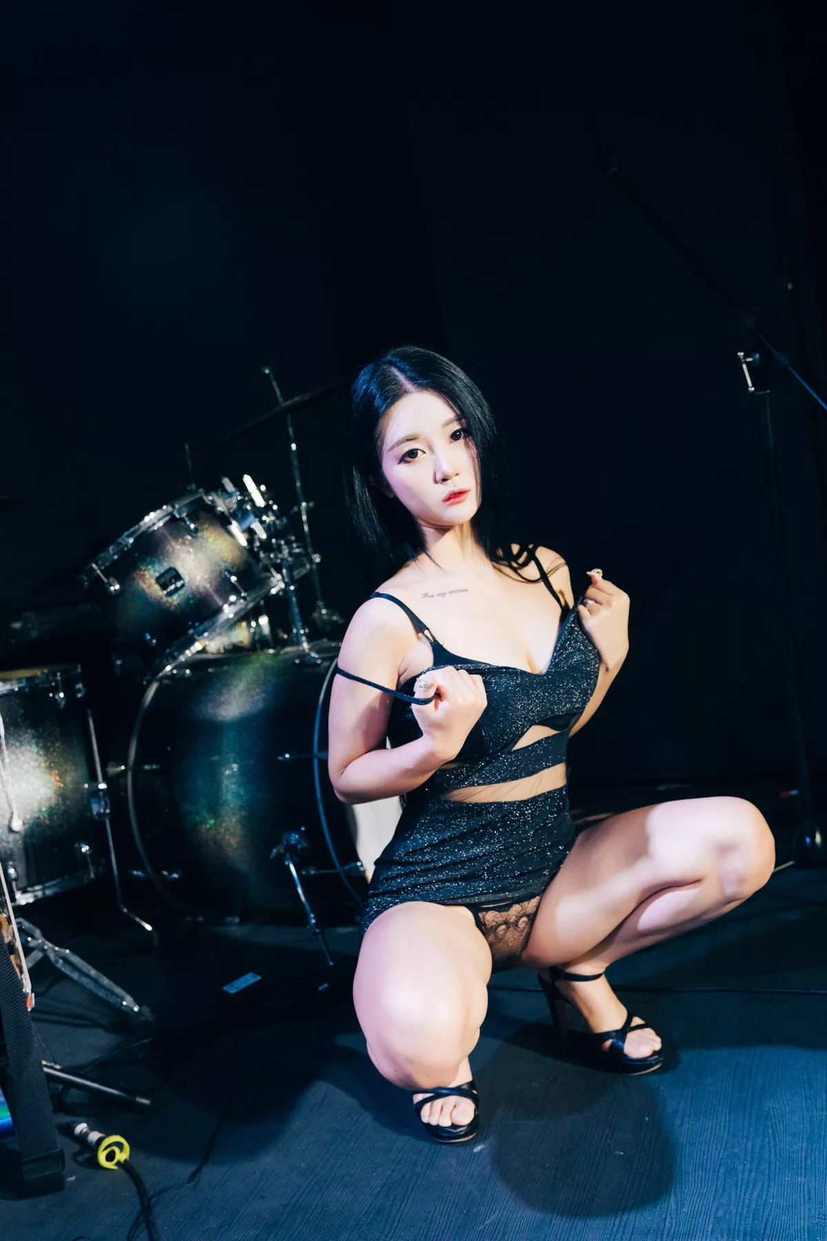 淫惰少女 【Loozy Stage  】 Bomi 高丽尤物摄影 高丽尤物摄影 全集修正 Jeong Covert