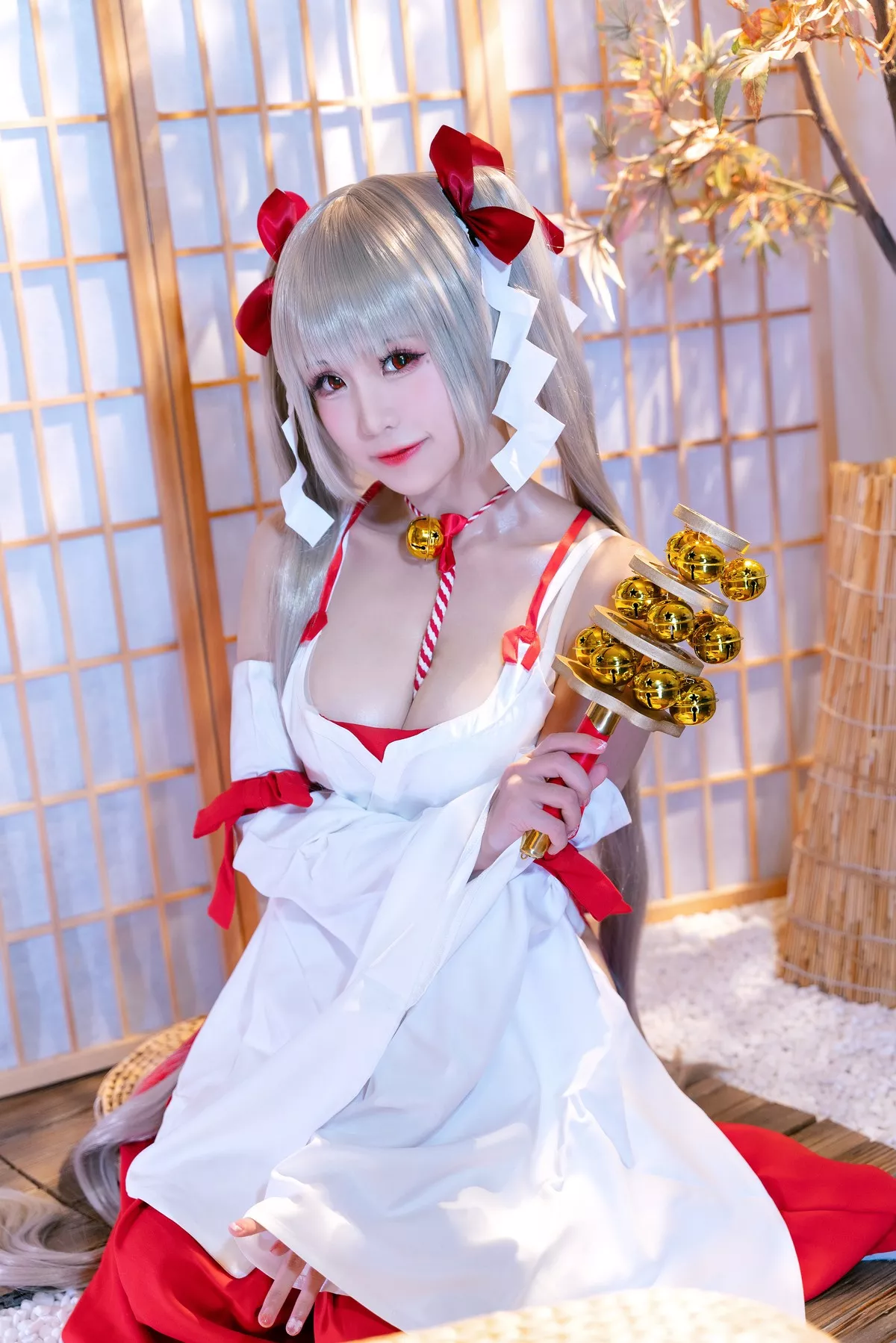 miko酱 风骚密拍 丽人Cosplay 可畏巫女