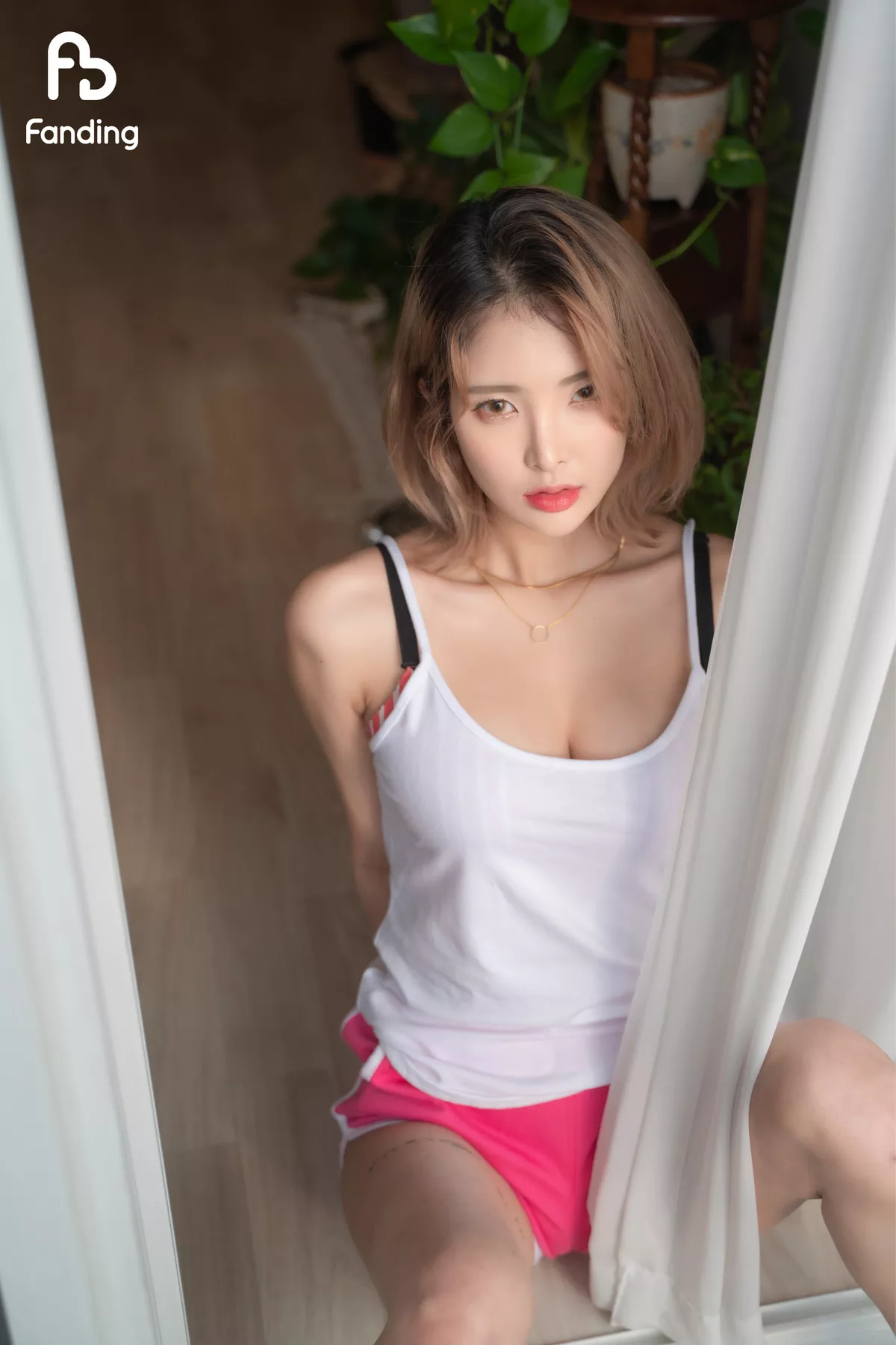 Yeon【FANDING】  天仙高丽女神优秀写真 Girlfriend(41P)
