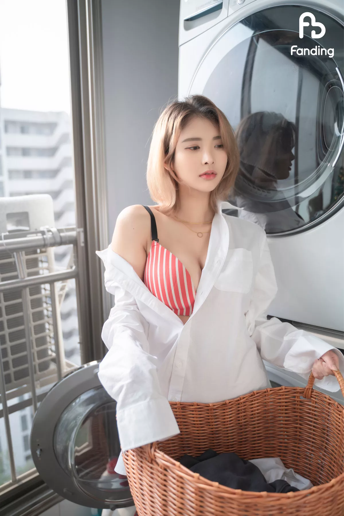 Yeon【FANDING】  天仙高丽女神优秀写真 Girlfriend(41P)