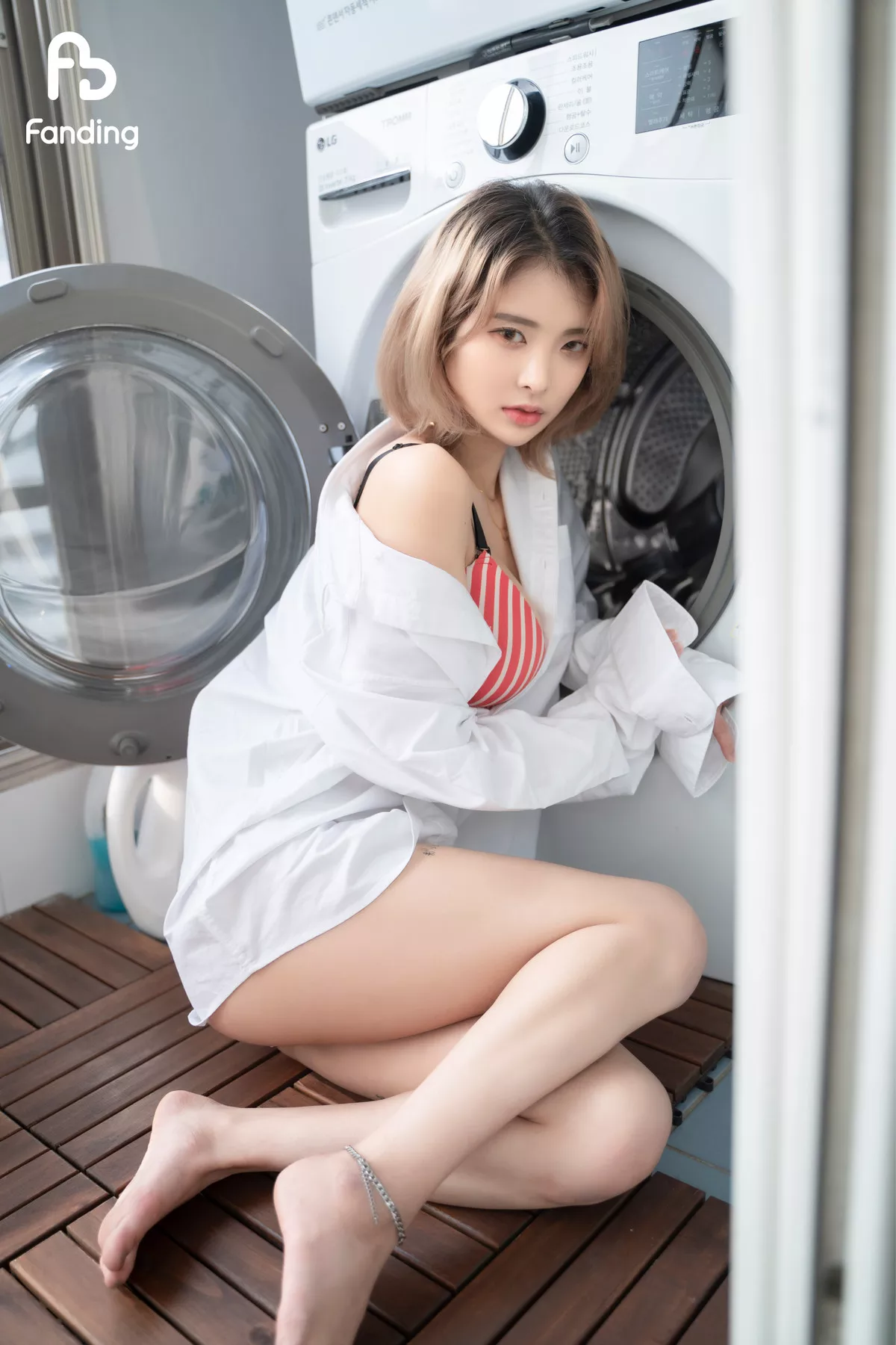 Yeon【FANDING】  天仙高丽女神优秀写真 Girlfriend(41P)