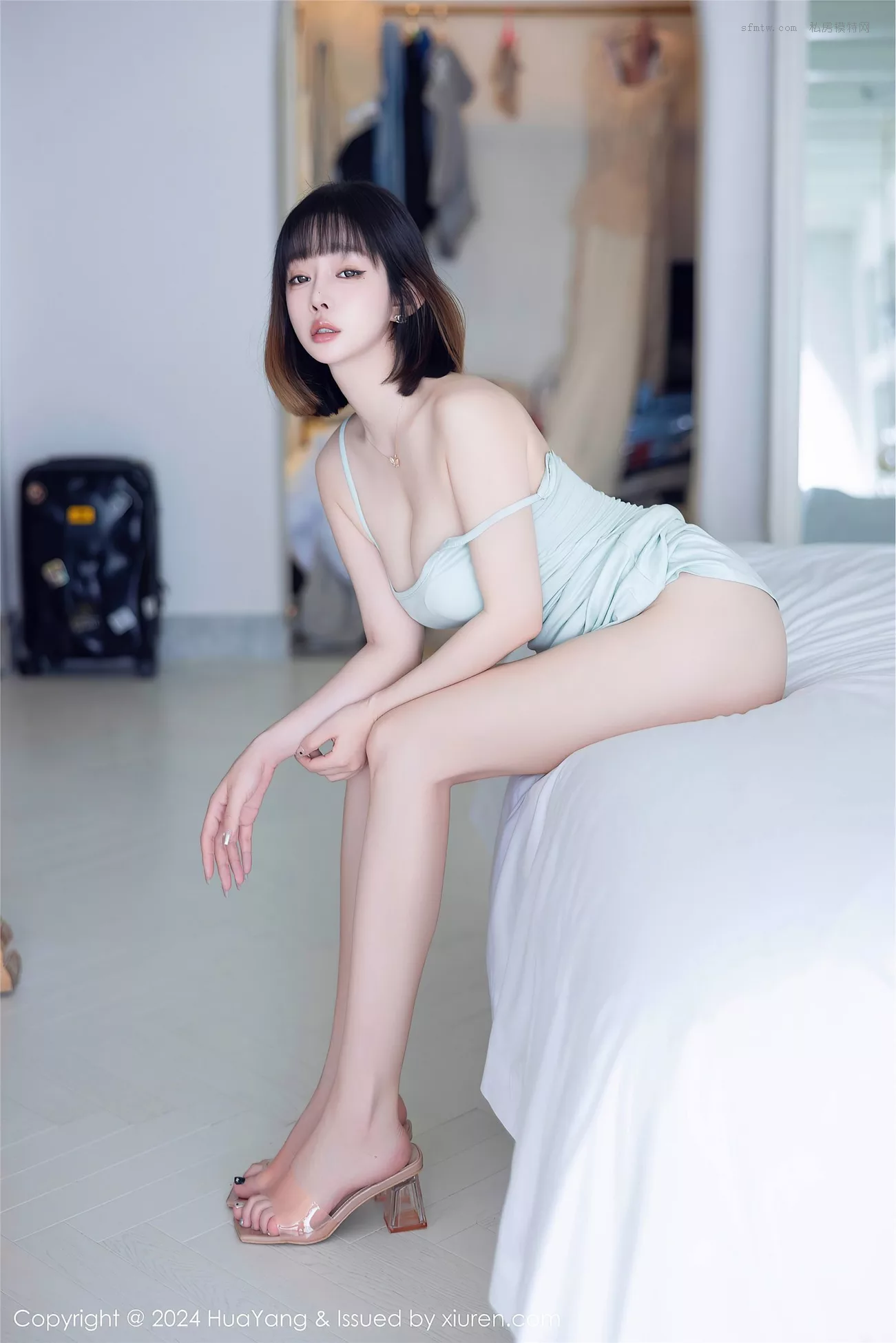 王雨纯 花漾】高精细写真 【HuaYang Vol.586