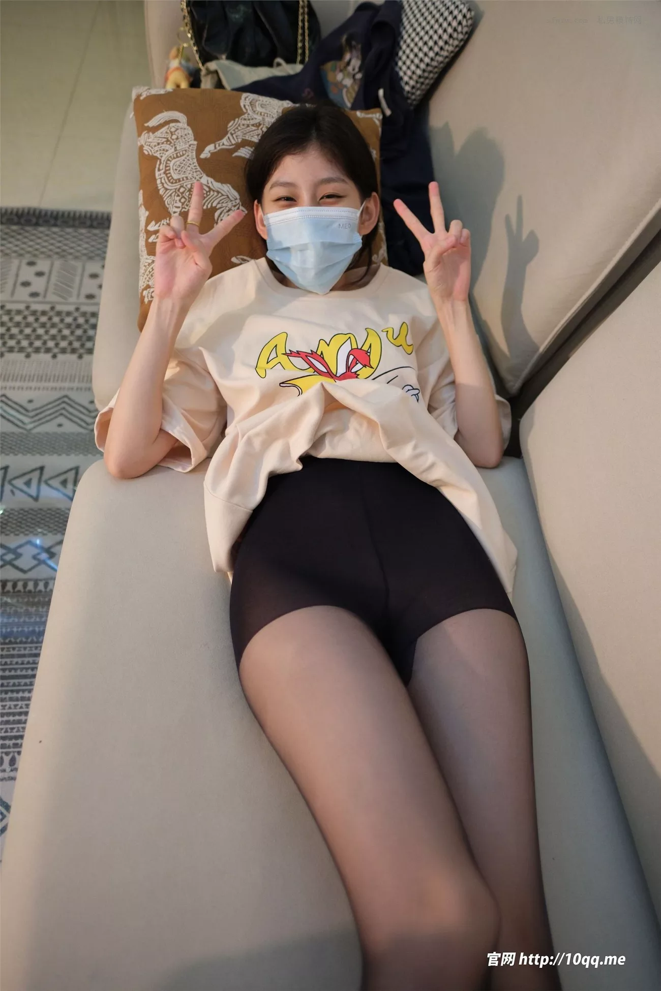 【ROSI 肉丝无内丫头影像】 No.2983 口罩列组
