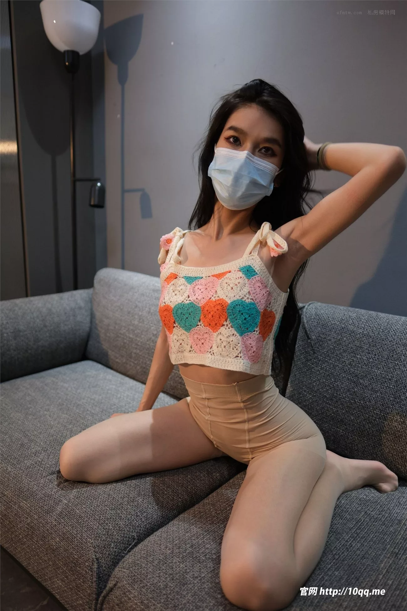 【ROSI 肉色丝袜真空萝莉影像】 No.2977 口罩列组