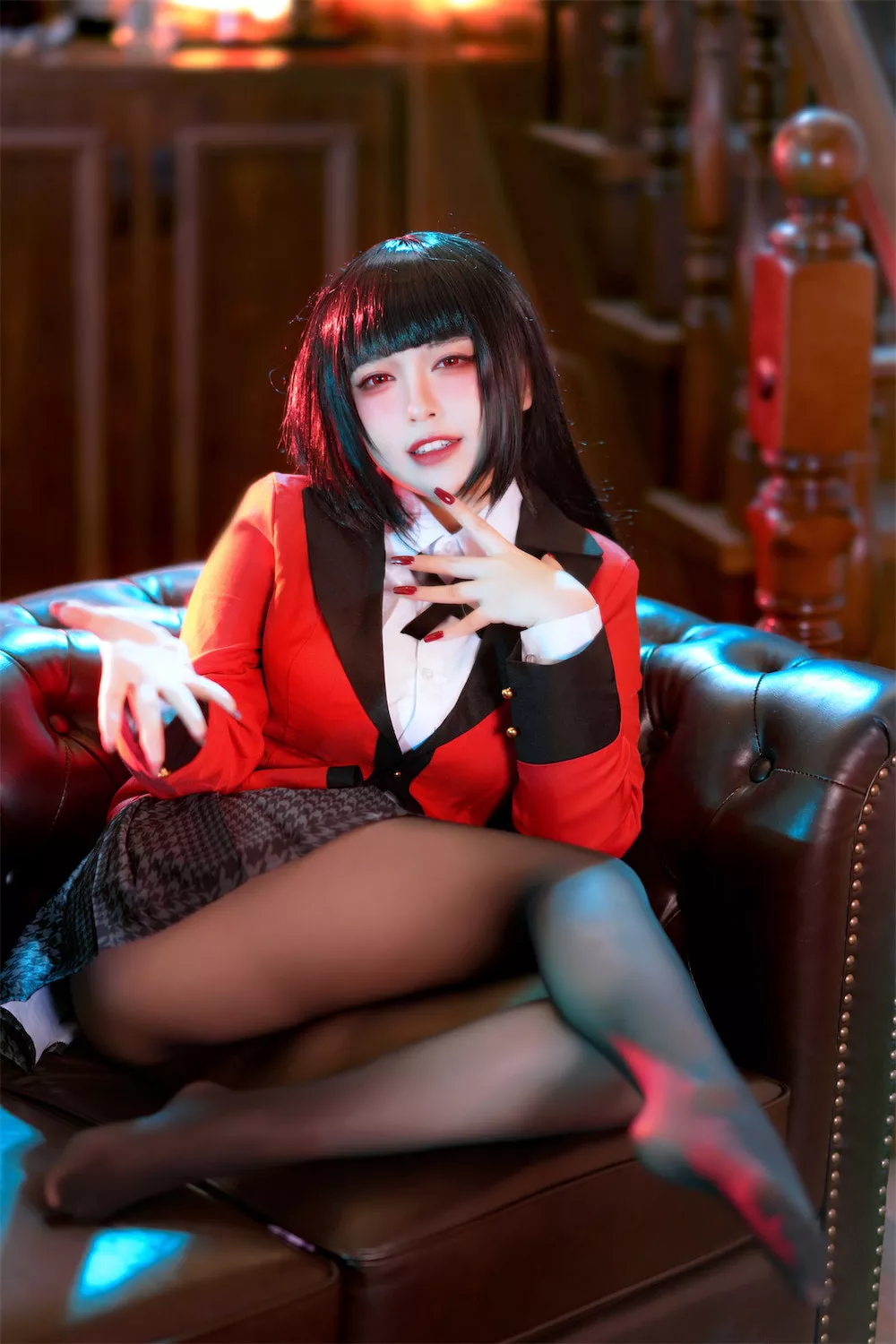 撩人私房 半半子 美人Cosplay 蛇�忻巫�