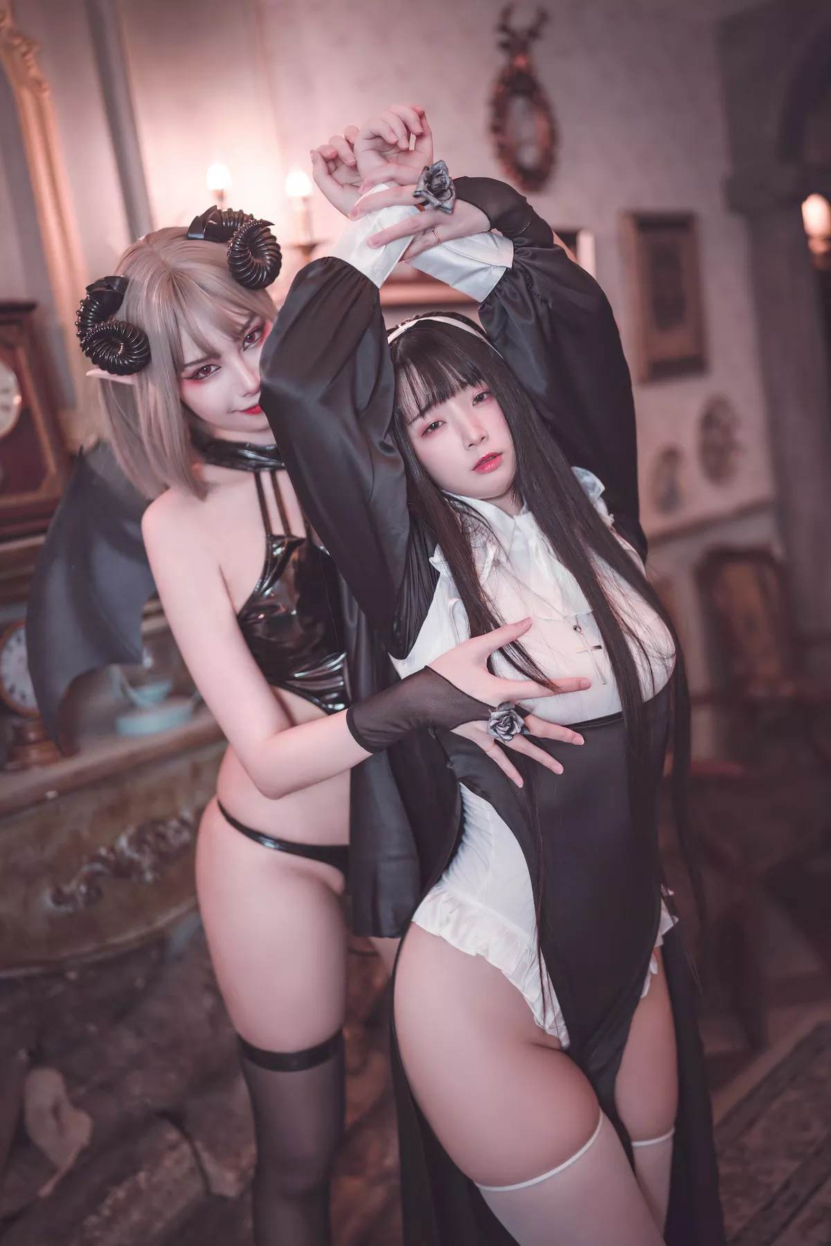 Raku 林檎双人 美人Cosplay 落落  性感私拍