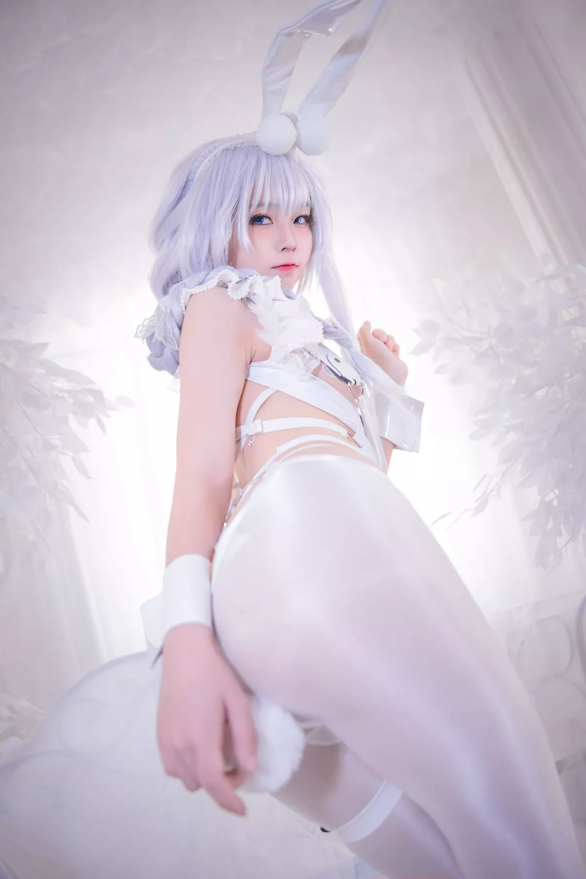 佳人Cosplay 白兔 恶毒肌肤 碧蓝航线 懒懒的 G44不会受伤