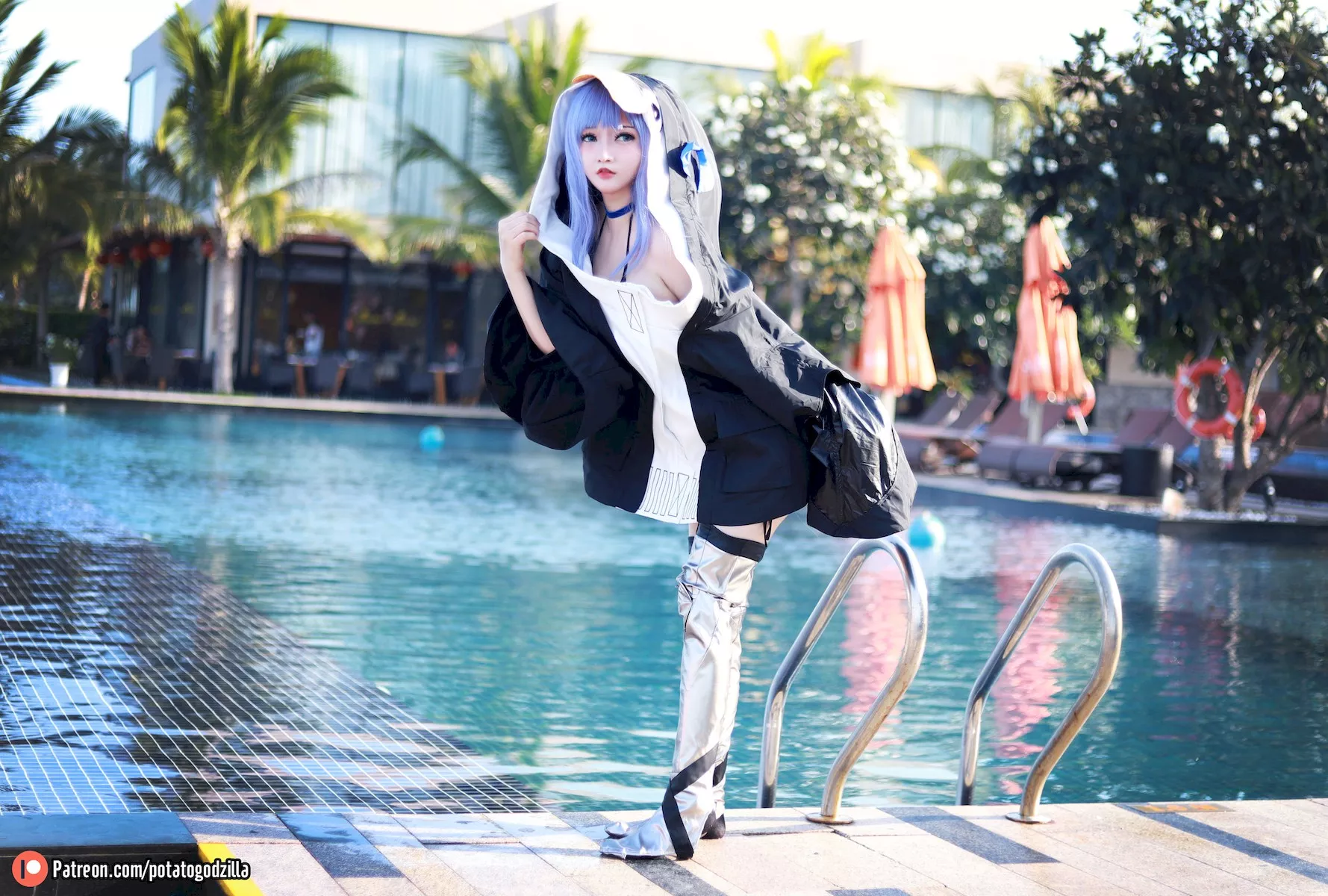 迷人私房 Godzilla Potato 美人Cosplay 水着