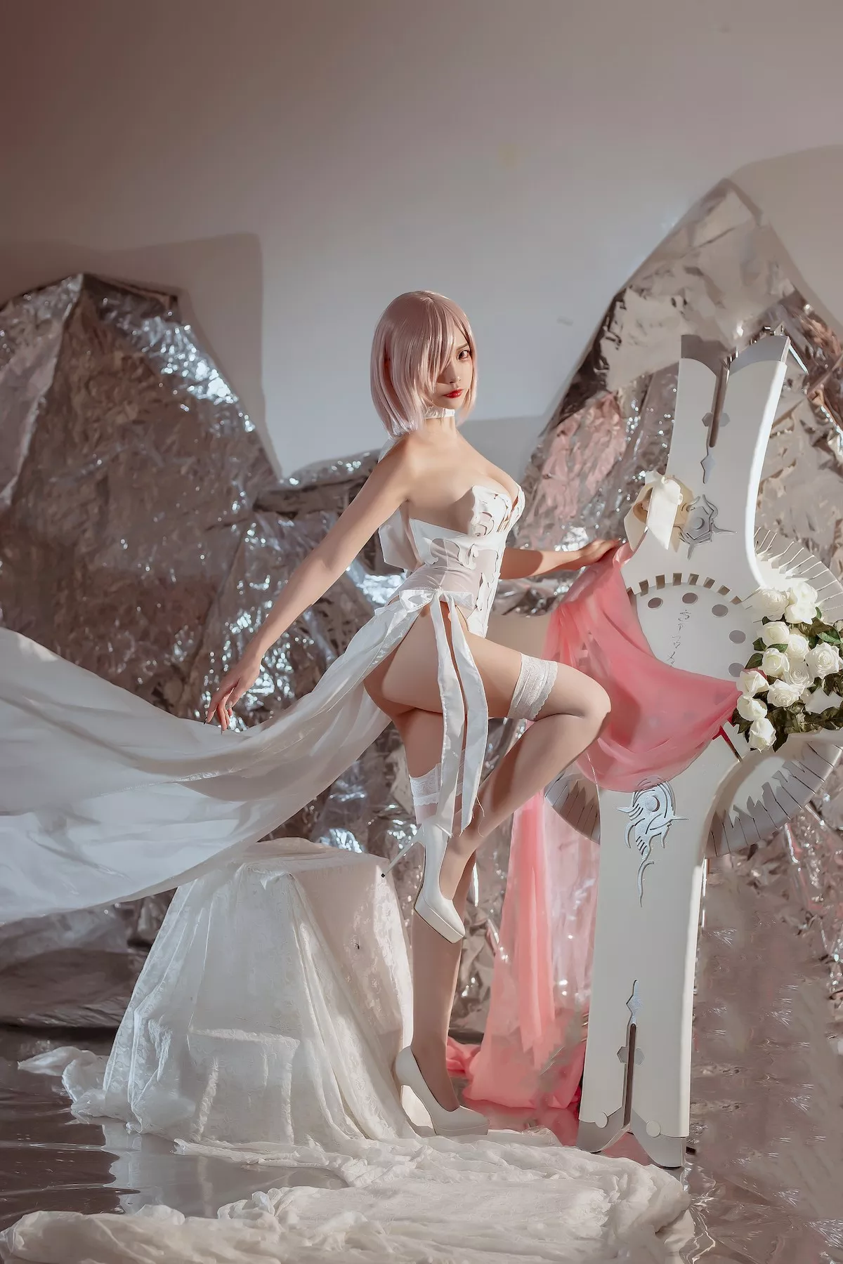 魅魔密拍 美人Cosplay 玛修  Nisa 婚纱 二佐