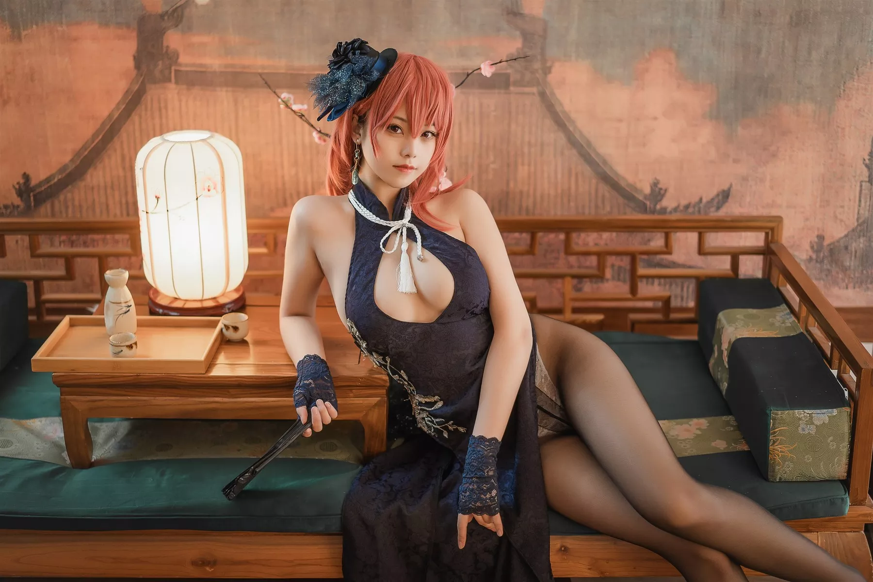 魅魔私拍 丽人Cosplay 蜜汁猫裘 黑太子旗袍