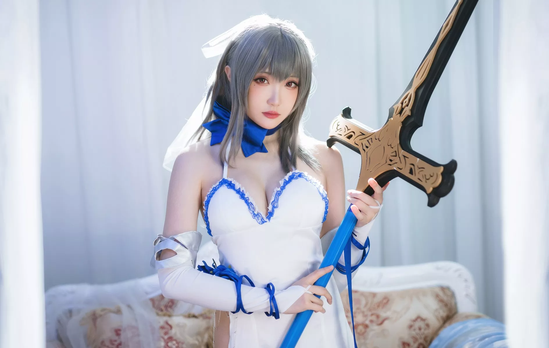 瓜希酱  路易九世礼服 美女Cosplay 风采私摄