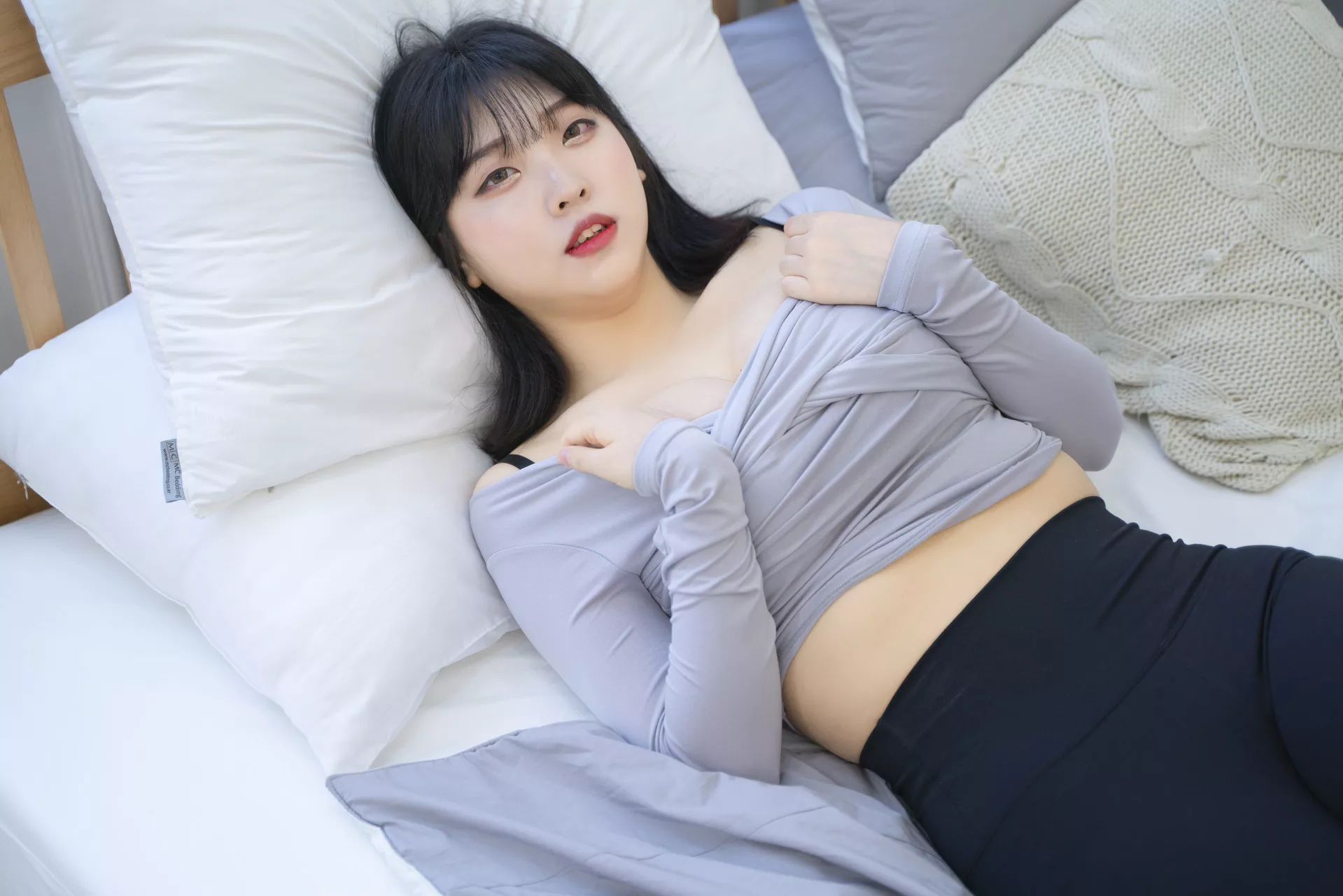罗格摄影】 Song Leggings(62P) 高丽迷人美女摄影 Hana【ROGLE