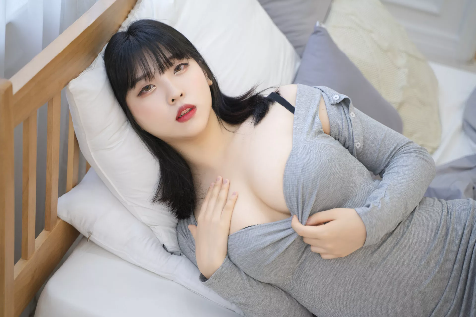 罗格摄影】 Song Leggings(62P) 高丽迷人美女摄影 Hana【ROGLE