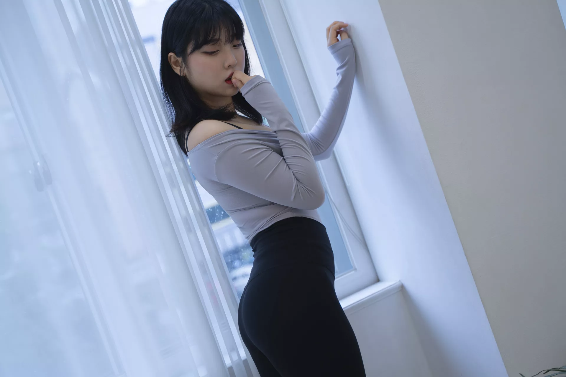 罗格摄影】 Song Leggings(62P) 高丽迷人美女摄影 Hana【ROGLE