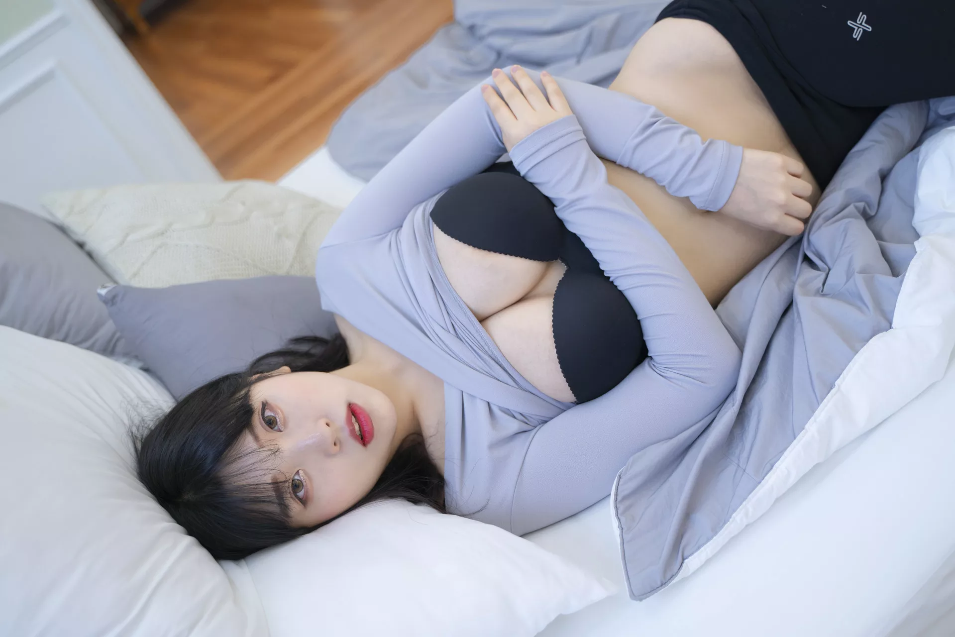 罗格摄影】 Song Leggings(62P) 高丽迷人美女摄影 Hana【ROGLE