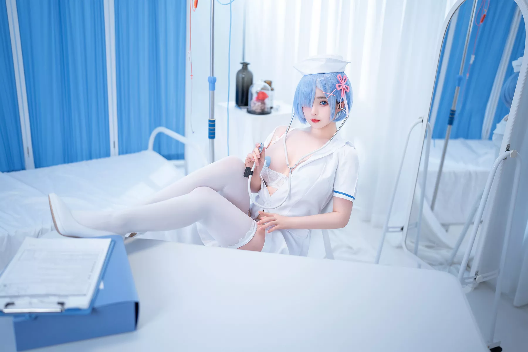 Nurse 撩人私摄 雷姆护工 �@井宁宁 Rem  美人Cosplay