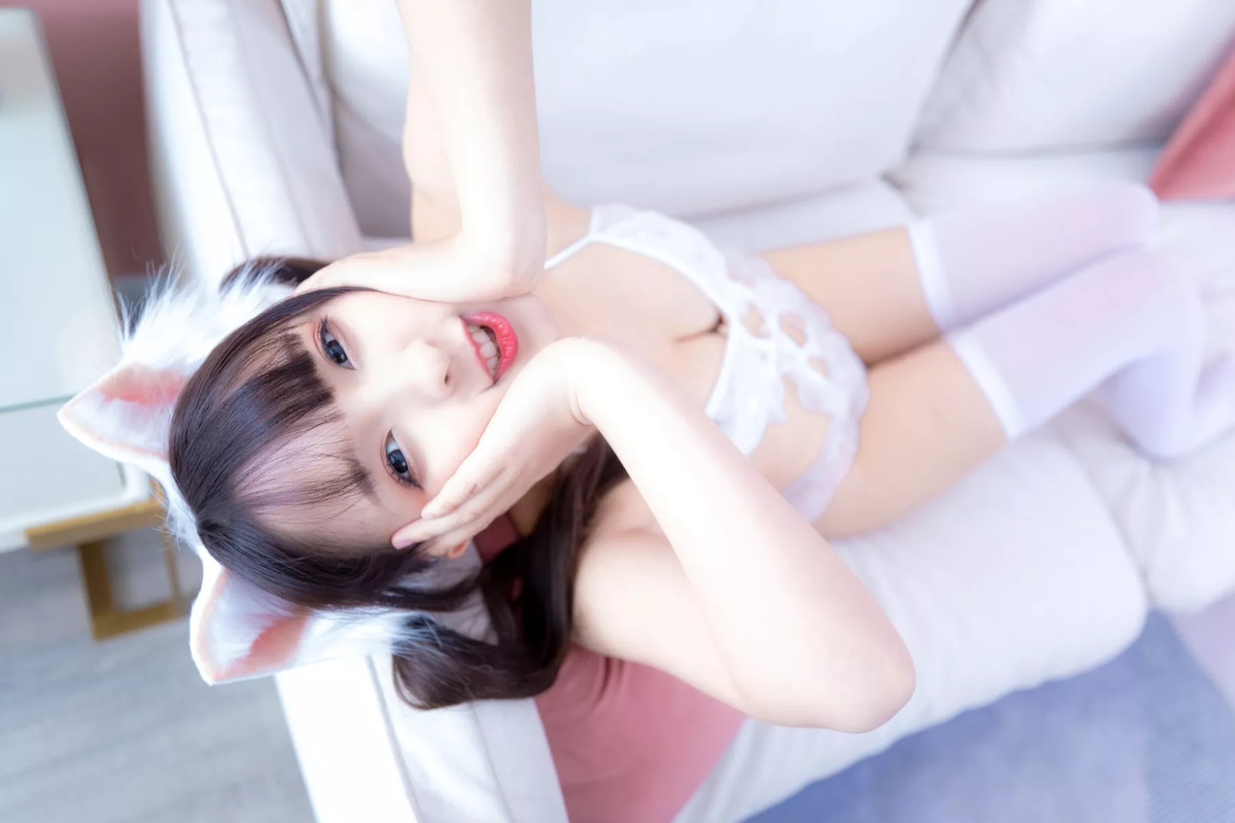 神乐坂真冬 风骚私拍 佳人Cosplay white  ねこ Ver.