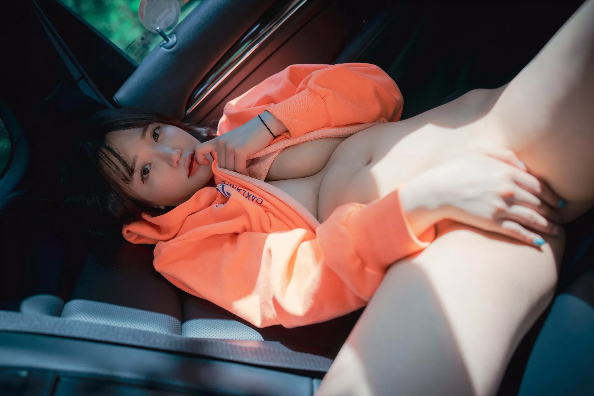 全集修正 Yeeun【DJAWA大佳玩】  Trekking Naughty 高丽模特影像 Son