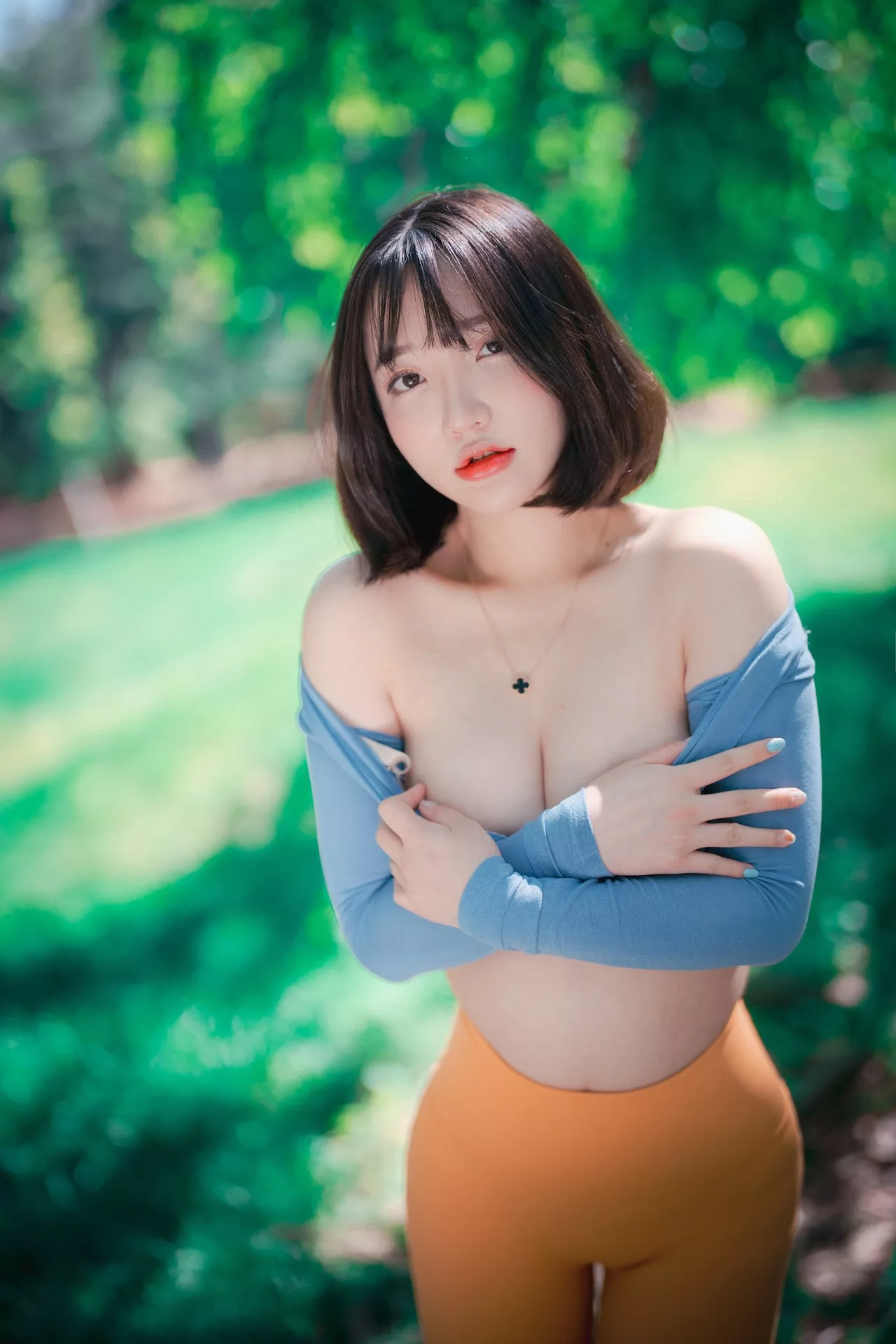 全集修正 Yeeun【DJAWA大佳玩】  Trekking Naughty 高丽模特影像 Son