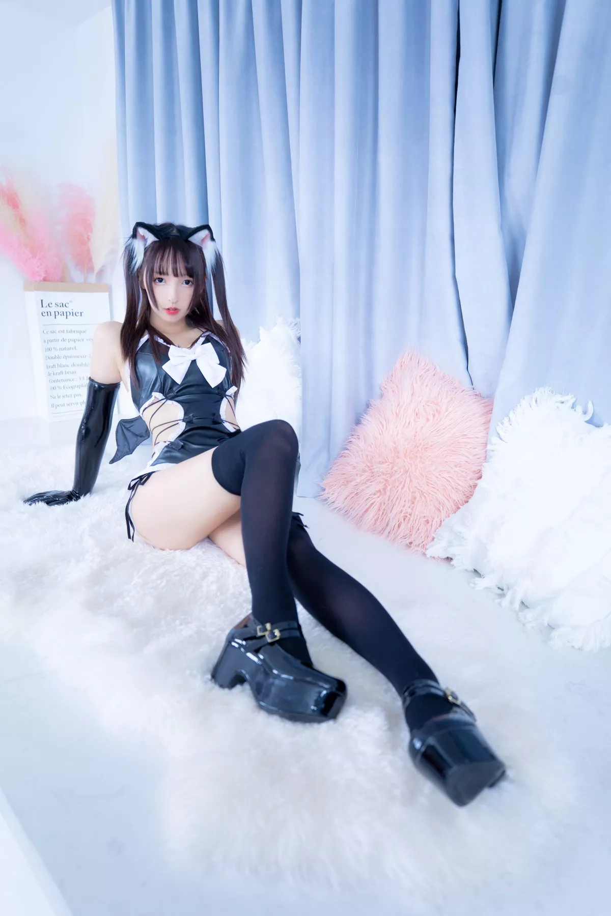ねこ  Ver. 神乐坂真冬 Black 丽人Cosplay 撩人私拍