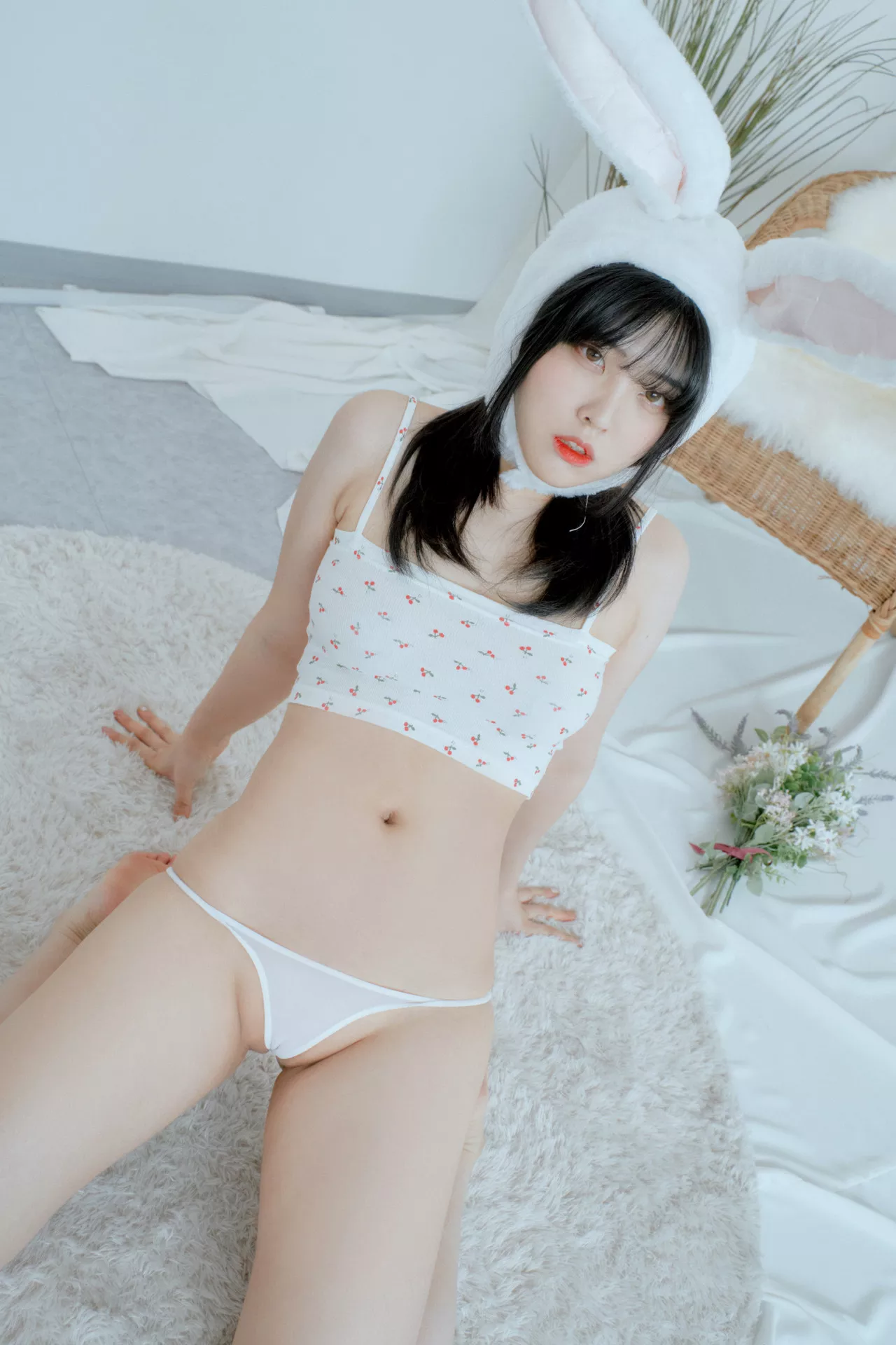 酥乳】高画质高丽丽模相片 Room HANA Hana【BBUTTERMILK 全集修正  s Song