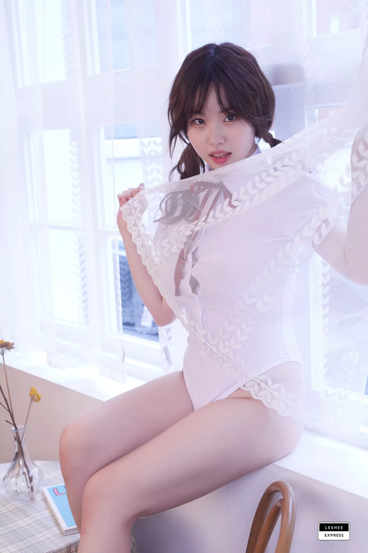 利熙快运  【LEEHEE LEHF Merry 092(43P) 优秀高丽艳模艺术图美图】 EXPRESS 高丽佳人艺术图