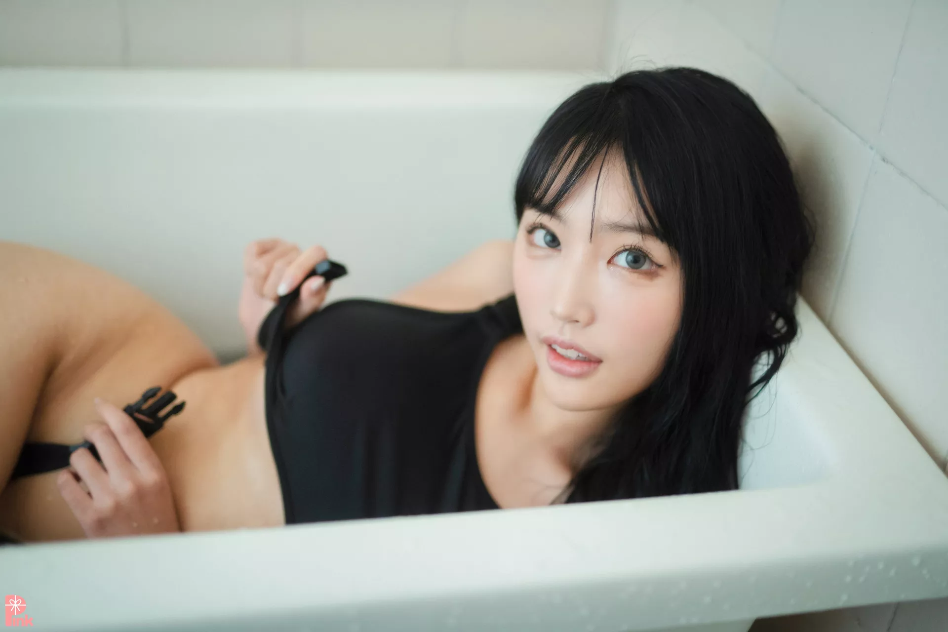 高丽辣模摄影  Bunny 全集修正 Girl 粉菇凉】 Swimsuit 【PINK Linda