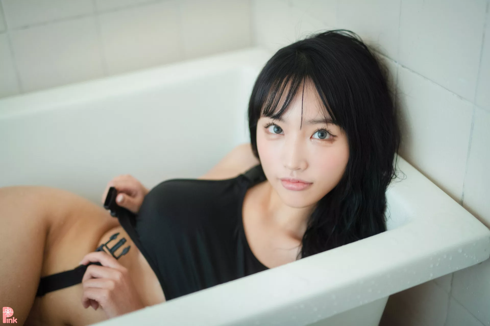 高丽辣模摄影  Bunny 全集修正 Girl 粉菇凉】 Swimsuit 【PINK Linda