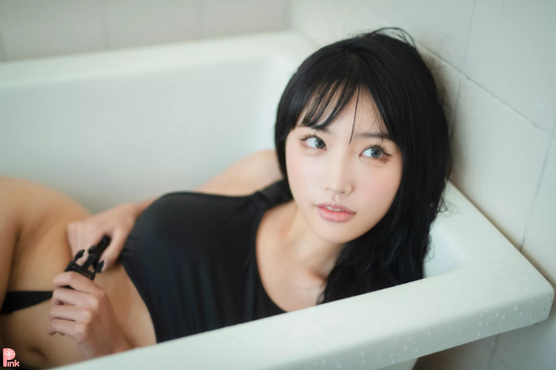 高丽辣模摄影  Bunny 全集修正 Girl 粉菇凉】 Swimsuit 【PINK Linda