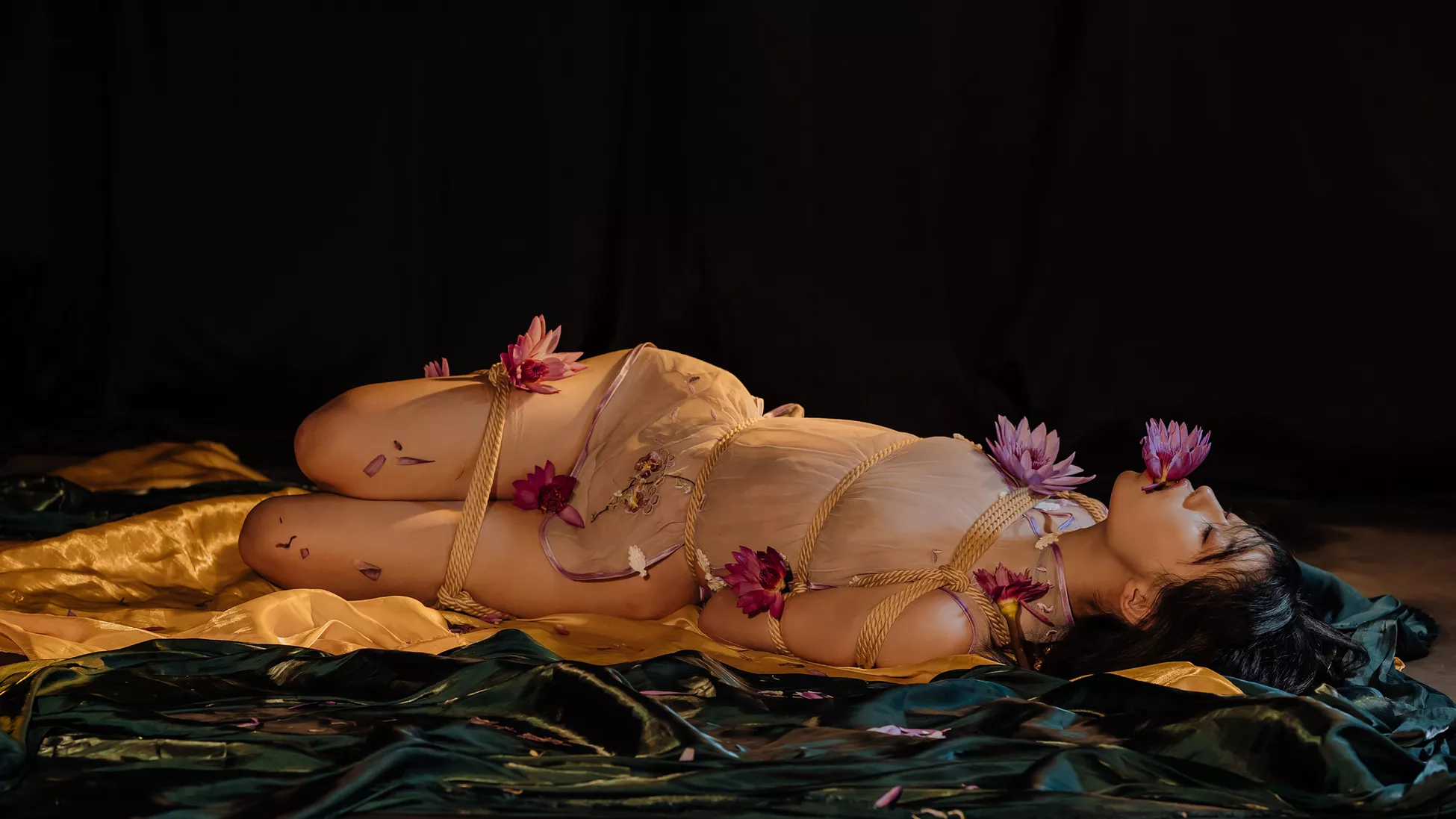 Rope 撩人私房 花与绳 尤物Cosplay 云溪溪  Flower and