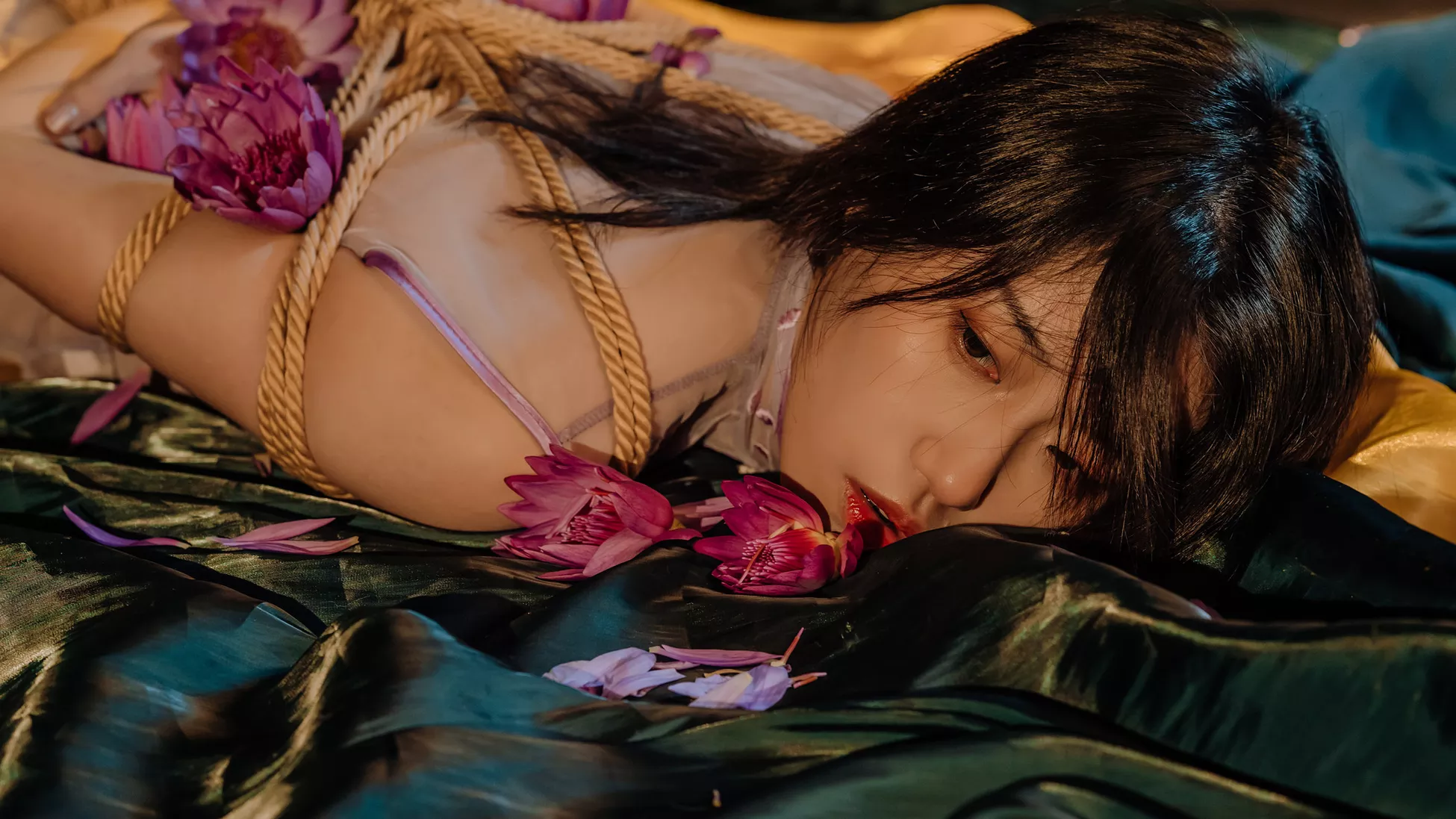 Rope 撩人私房 花与绳 尤物Cosplay 云溪溪  Flower and