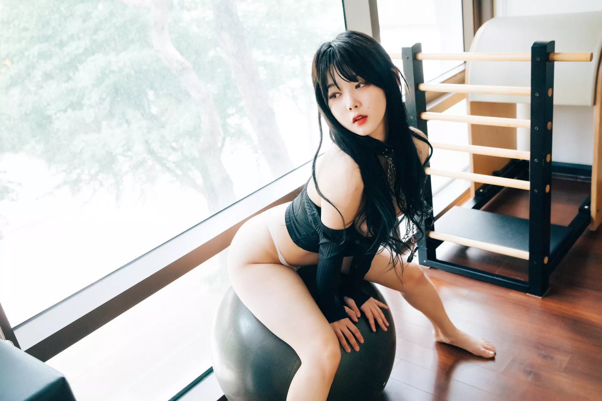 】 高丽女神艺术图 ZIA.Kwon【Loozy Instructor Pilates 淫惰学生 高丽女神艺术图  全集修正