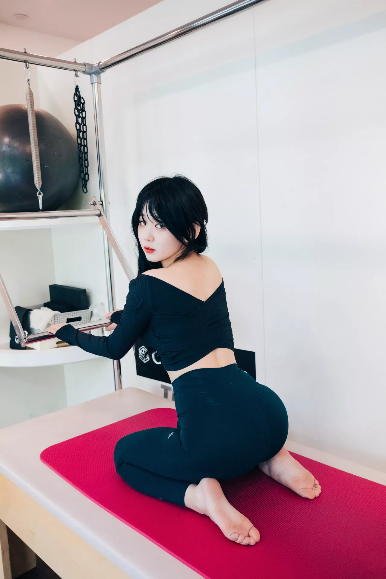 】 高丽女神艺术图 ZIA.Kwon【Loozy Instructor Pilates 淫惰学生 高丽女神艺术图  全集修正