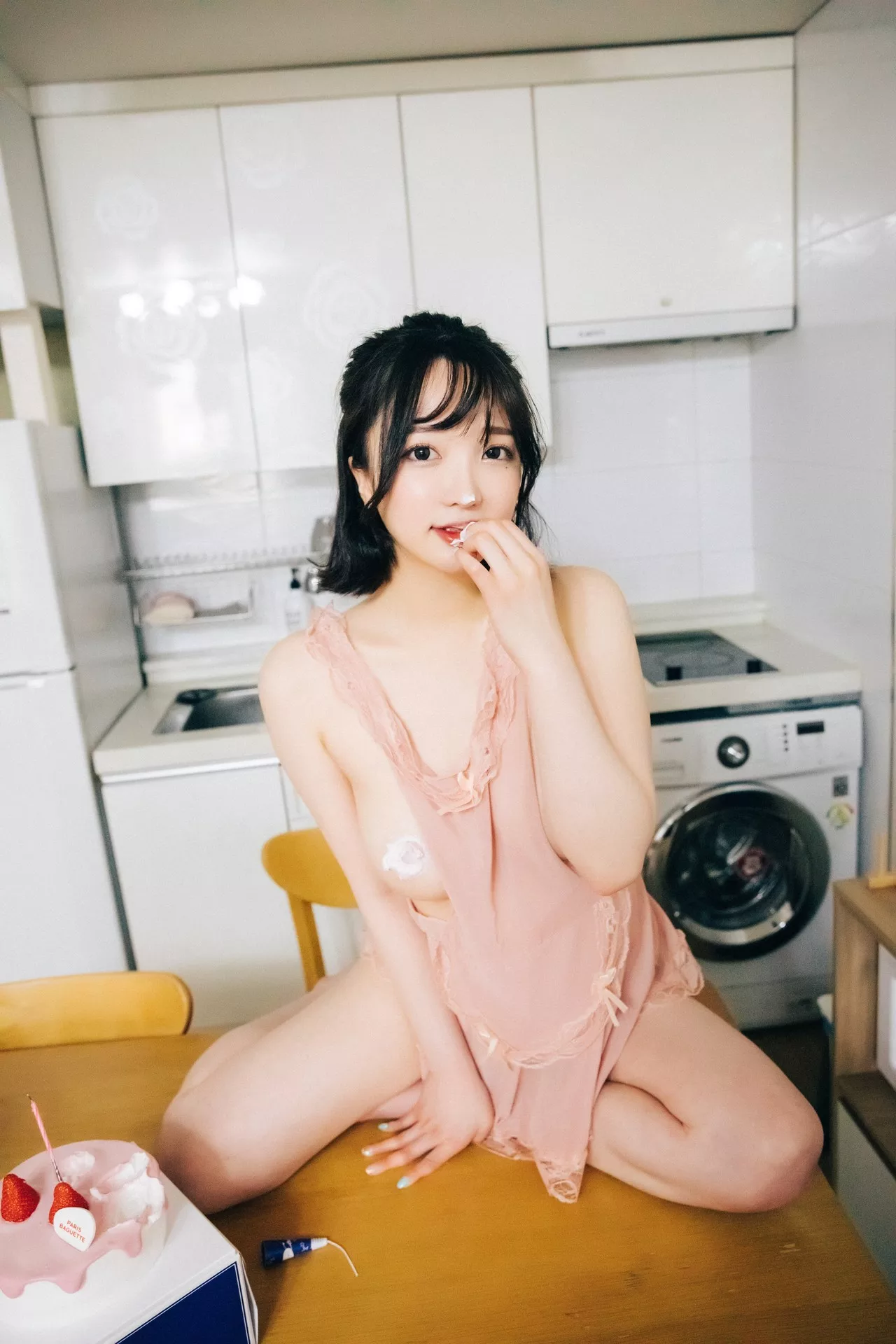 ( 高丽佳人摄影 】 Birthday Yeeun【Loozy Happy Son 淫惰姑娘 Set.2(87P) 高丽佳人摄影 S.Ver)