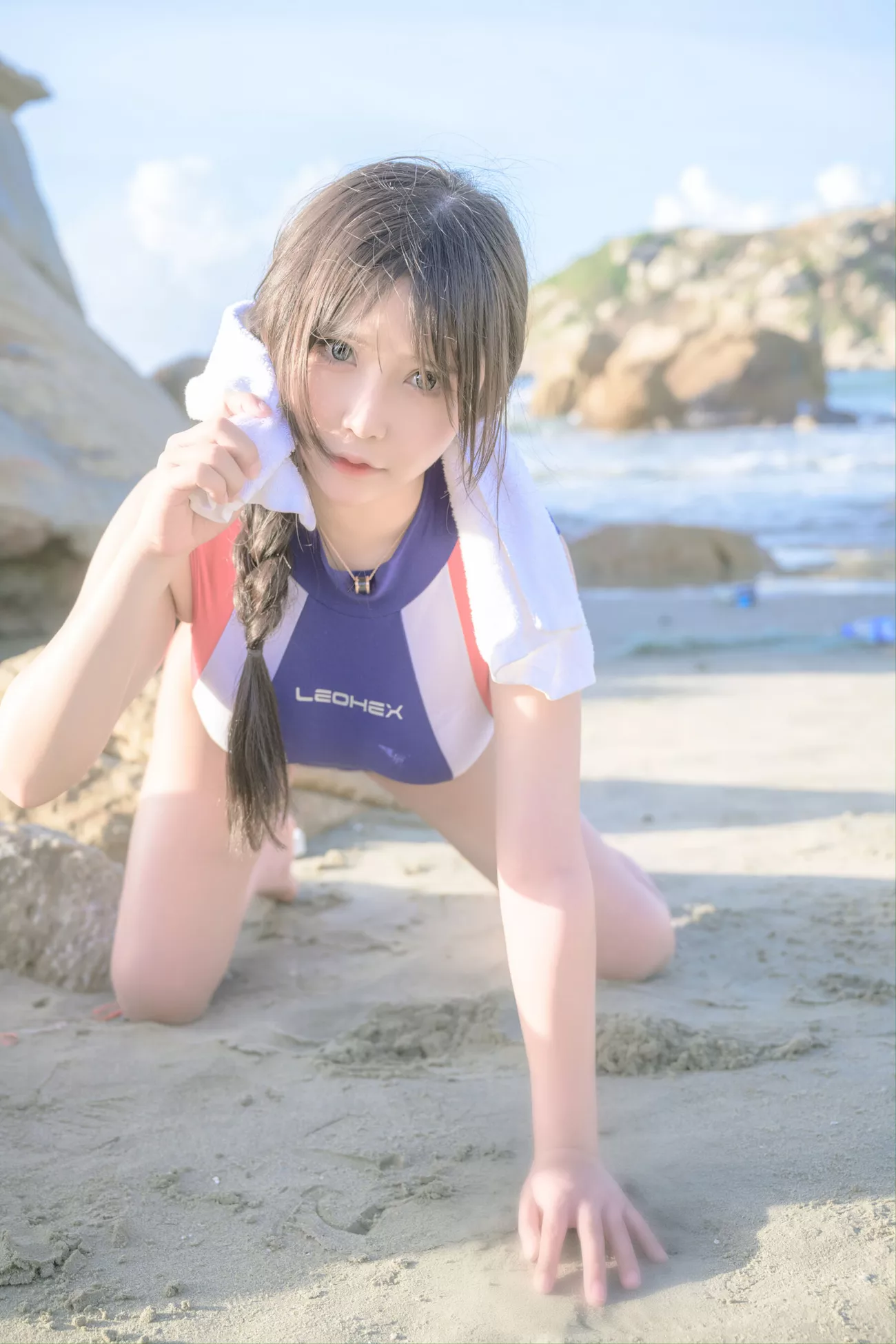 抱走莫子 优秀摄影组图 《新��技泳服》