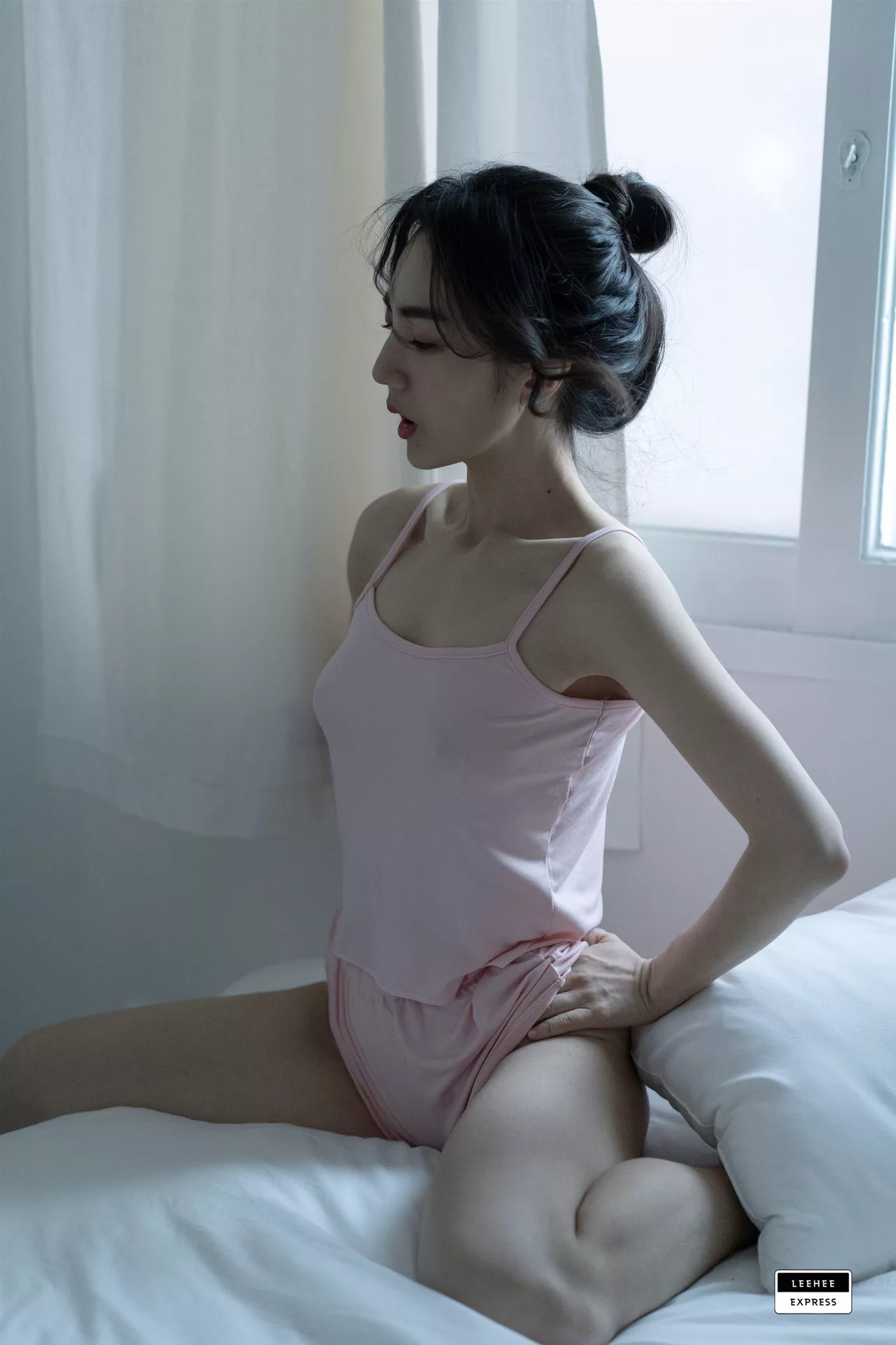 高丽尤物摄影 利熙快运 EXPRESS 高画质高丽魅模摄影组图】 Ray【LEEHEE LEBE 054(56P)