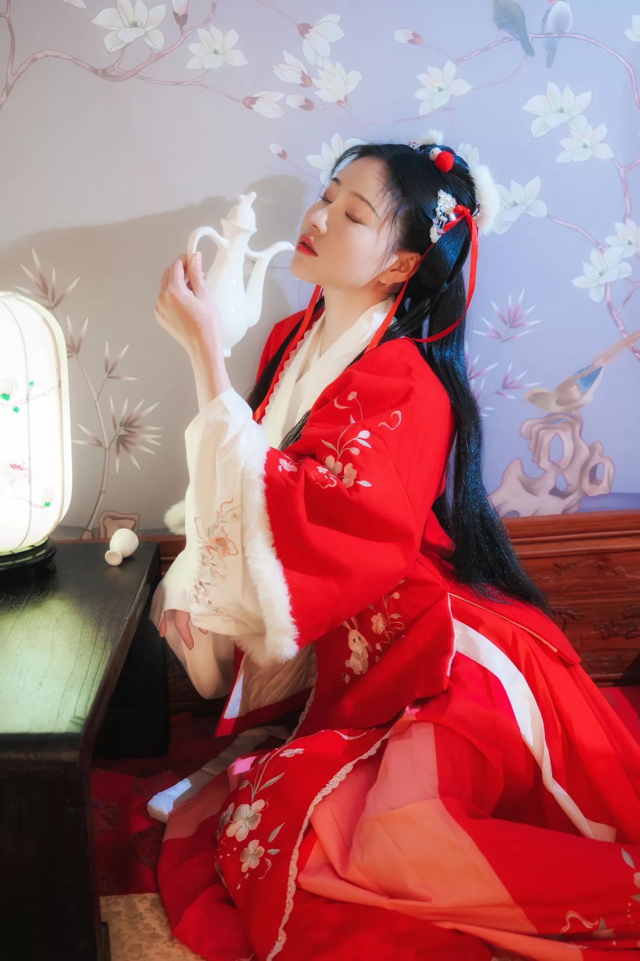 《点�{唇》 高画质图片套图 年年