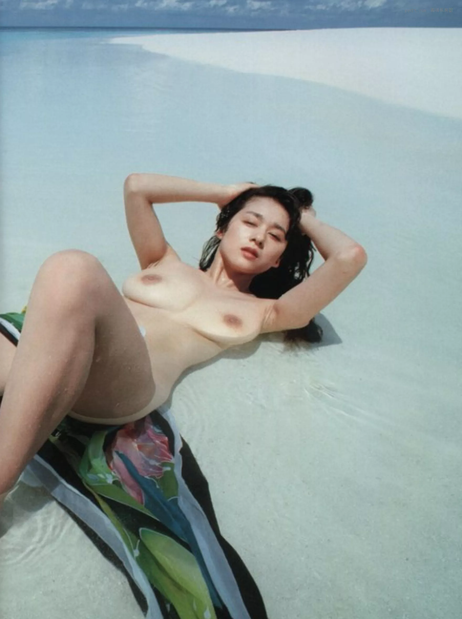 精选 日本 1990.5 青山知可子《热�⌒云�候》 优质艺术写真 尤物