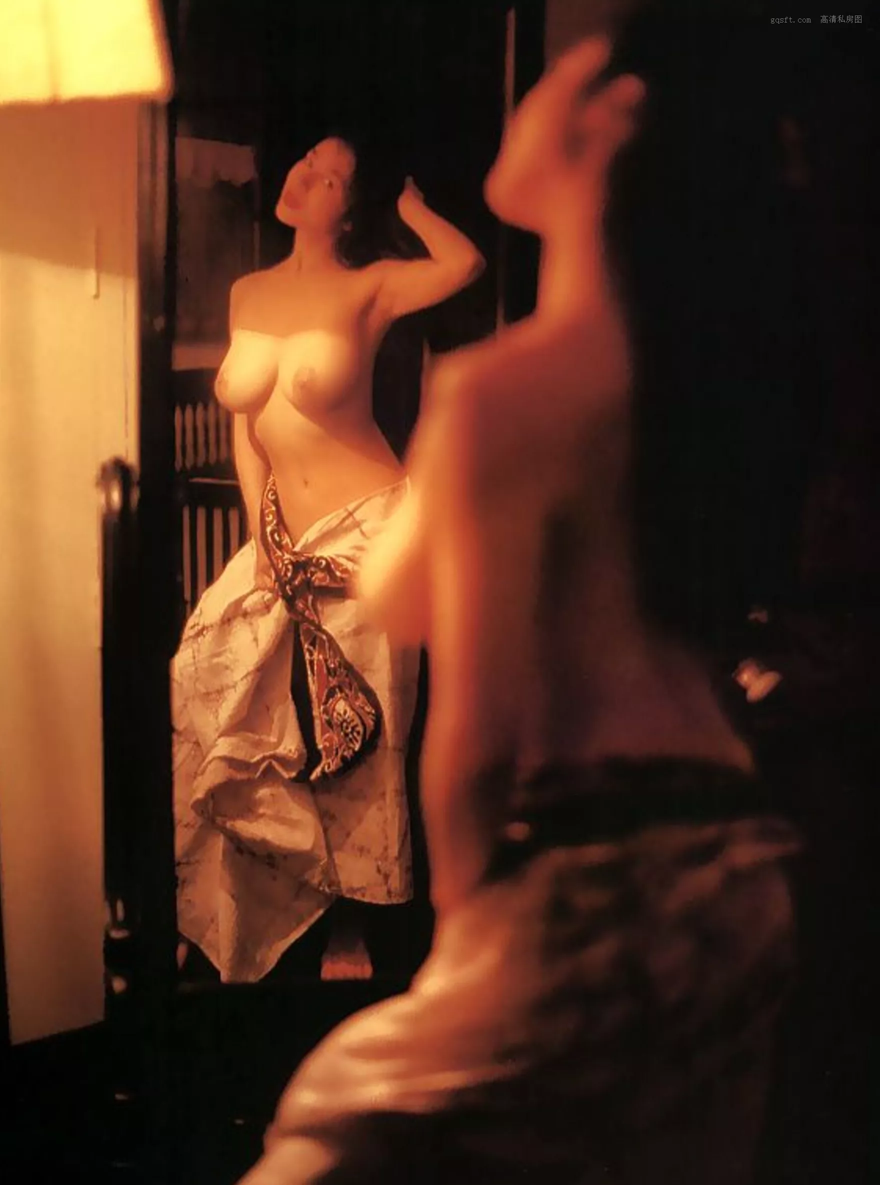 精选 日本 1990.5 青山知可子《热�⌒云�候》 优质艺术写真 尤物