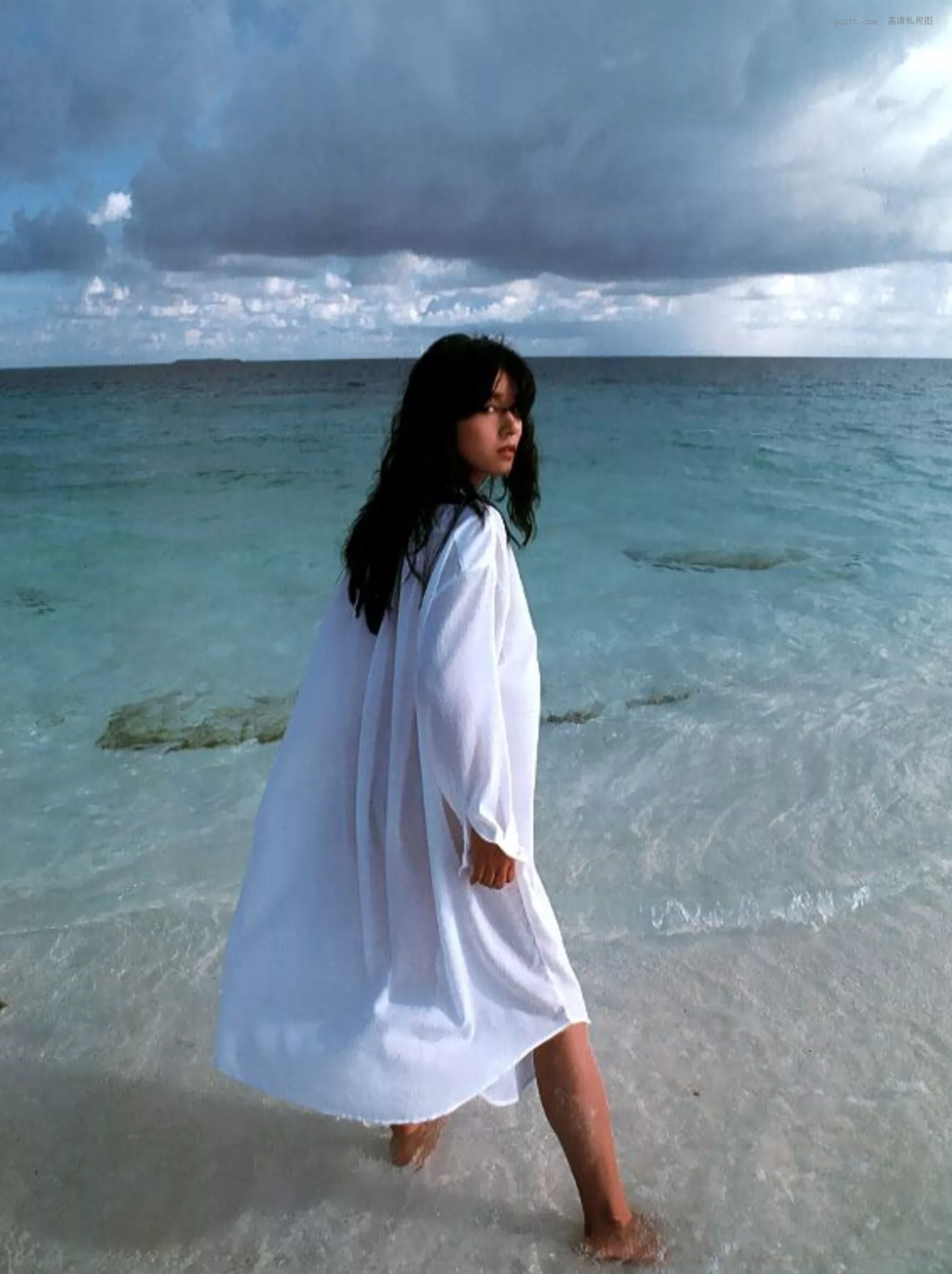 精选 日本 1990.5 青山知可子《热�⌒云�候》 优质艺术写真 尤物