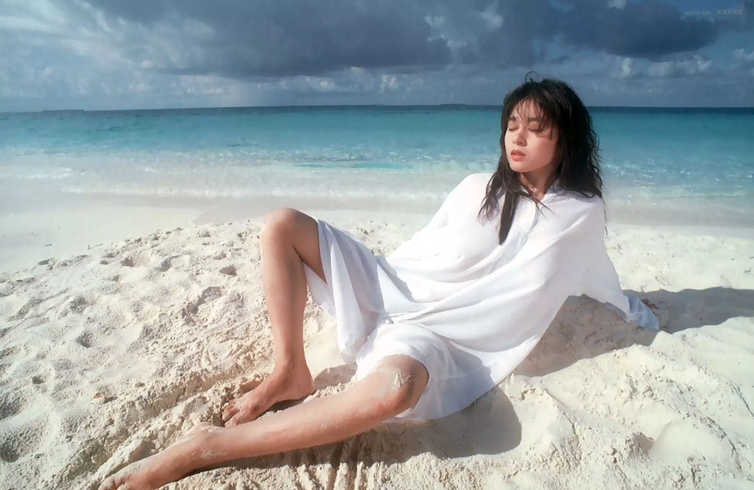 精选 日本 1990.5 青山知可子《热�⌒云�候》 优质艺术写真 尤物