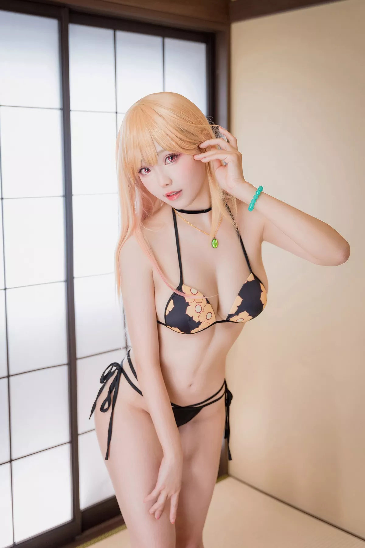 Marin Ely 女神Cosplay Kitagawa 妩媚密拍